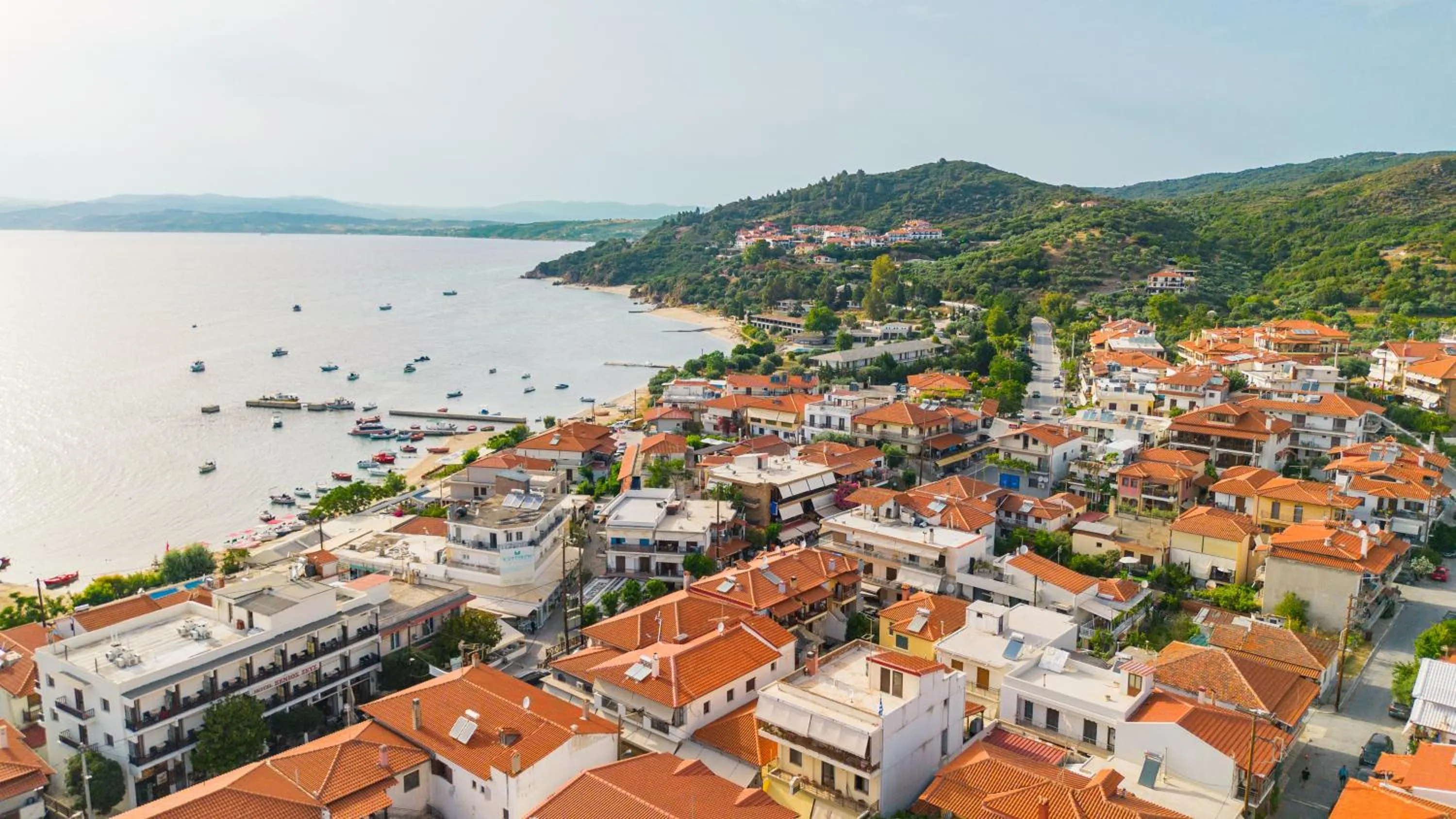 Property building in Athos Guest House Pansion