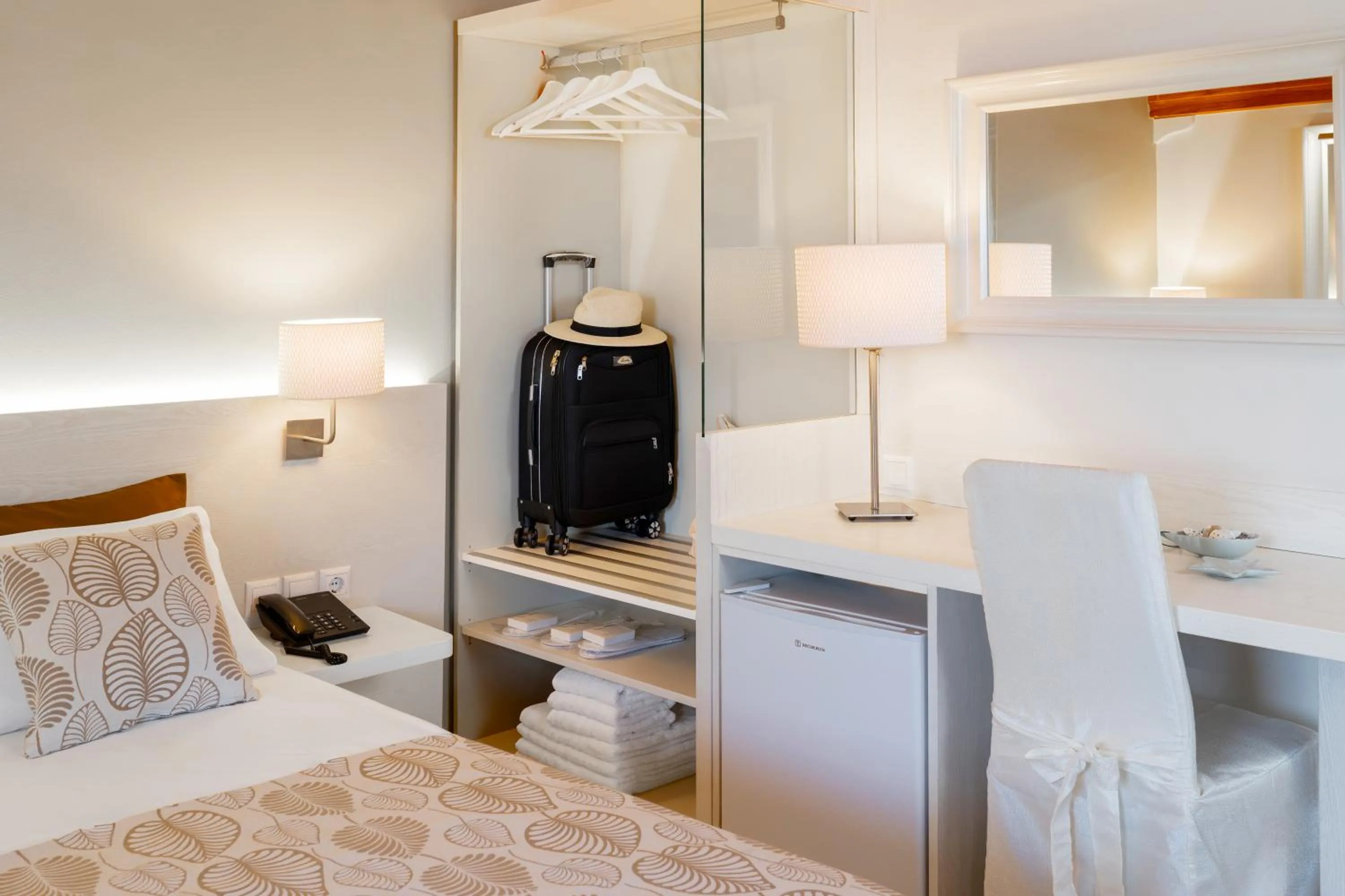 View (from property/room), Bed in Athos Guest House Pansion