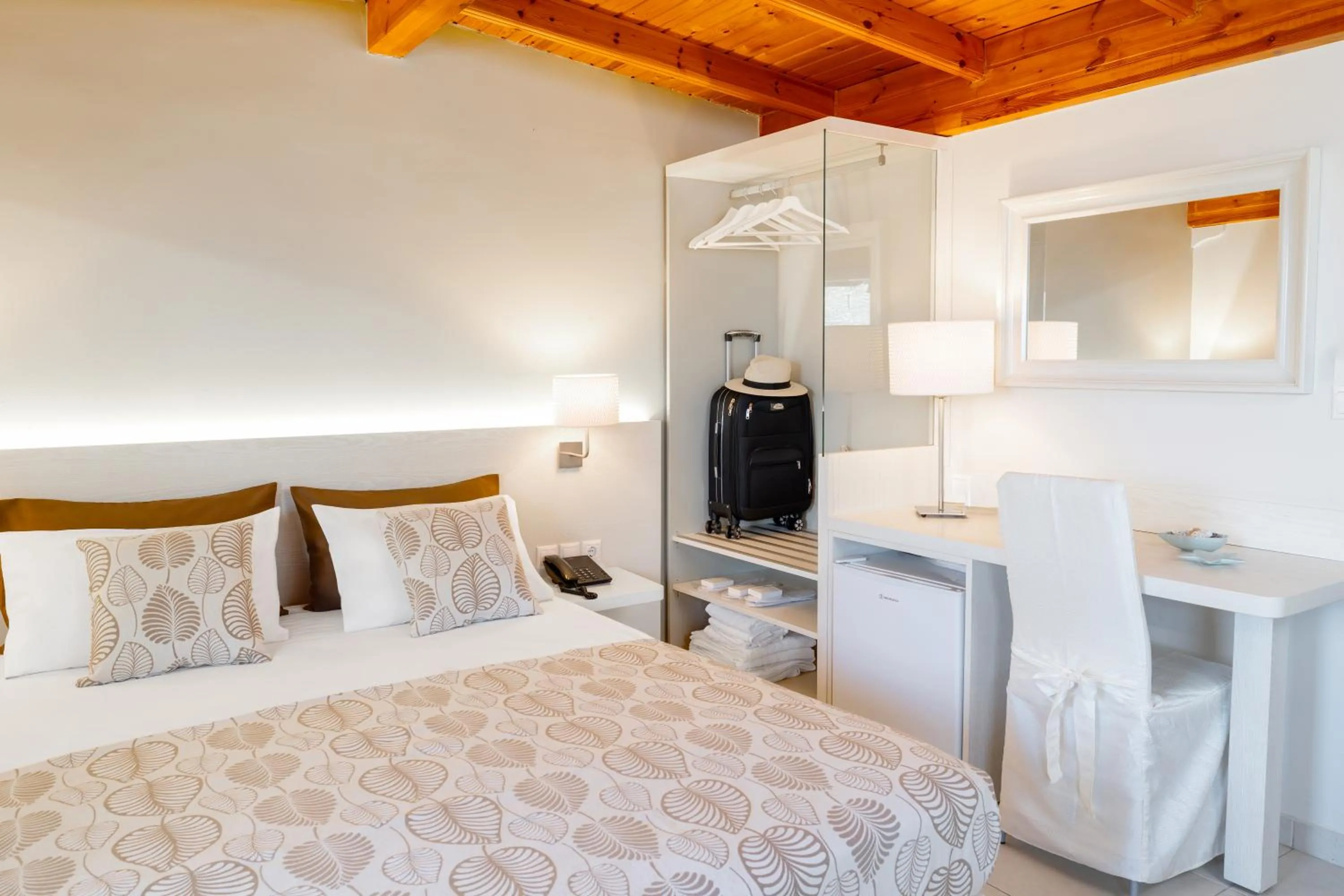 Property building, Bed in Athos Guest House Pansion