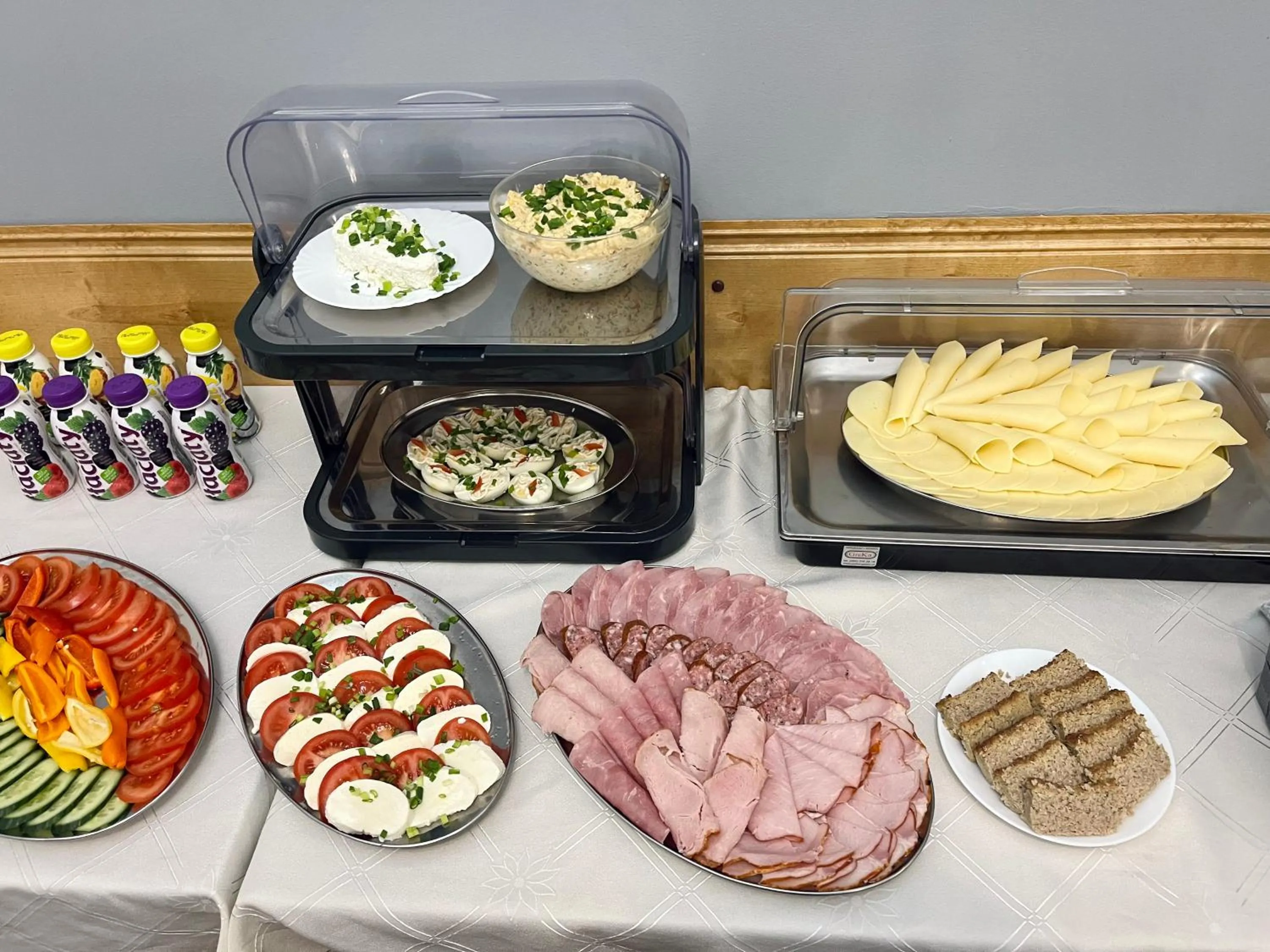 Food and drinks in Hotel Elda