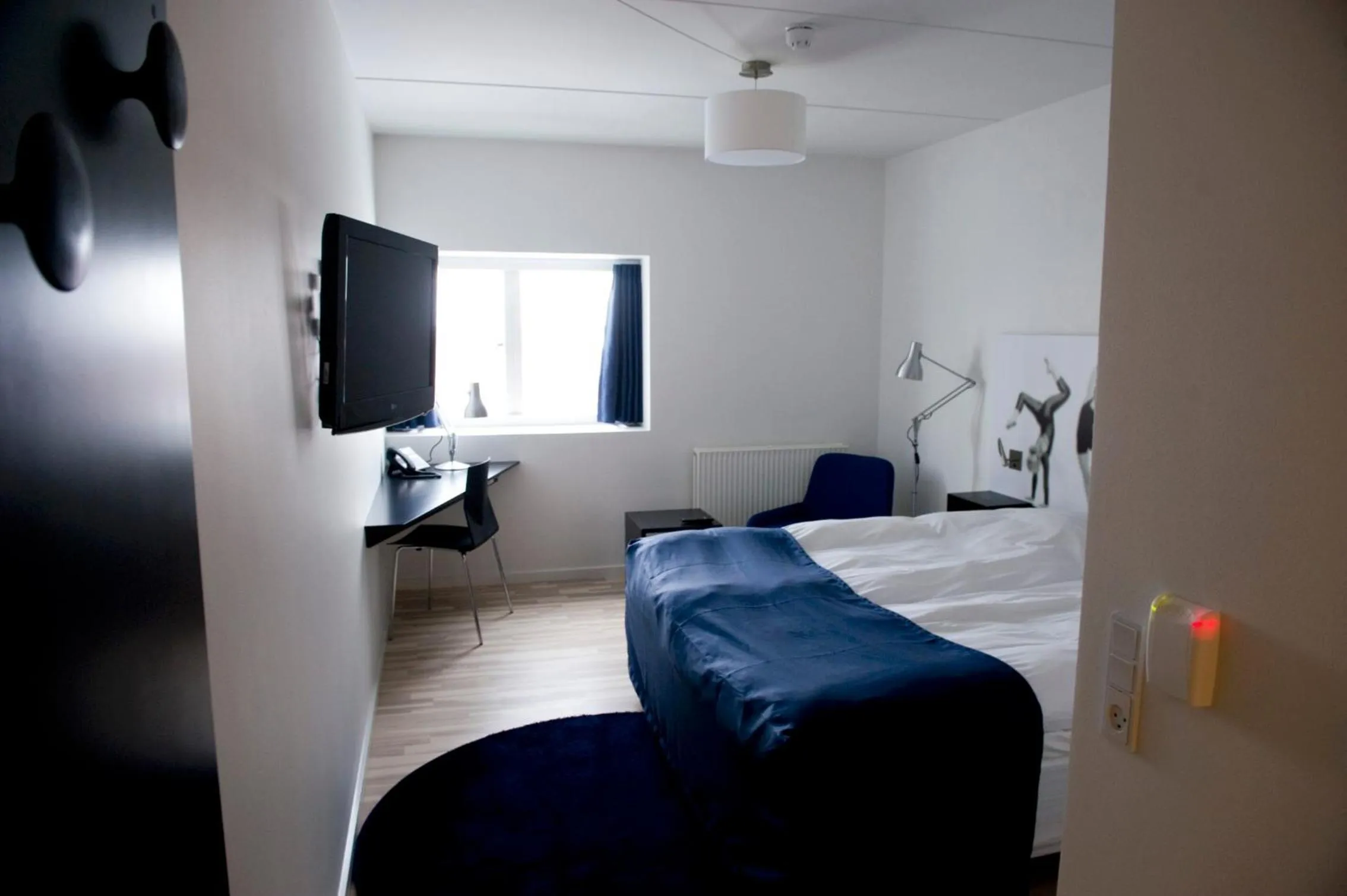 Photo of the whole room, Bed in Hotel DGI-Huset Herning
