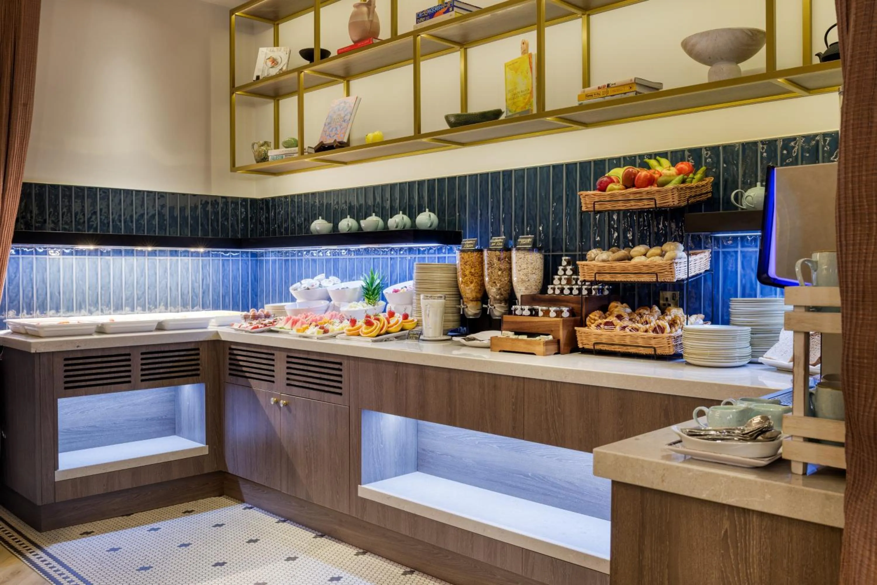 Buffet breakfast in The Memoir Club, formerly Ambassadors Bloomsbury