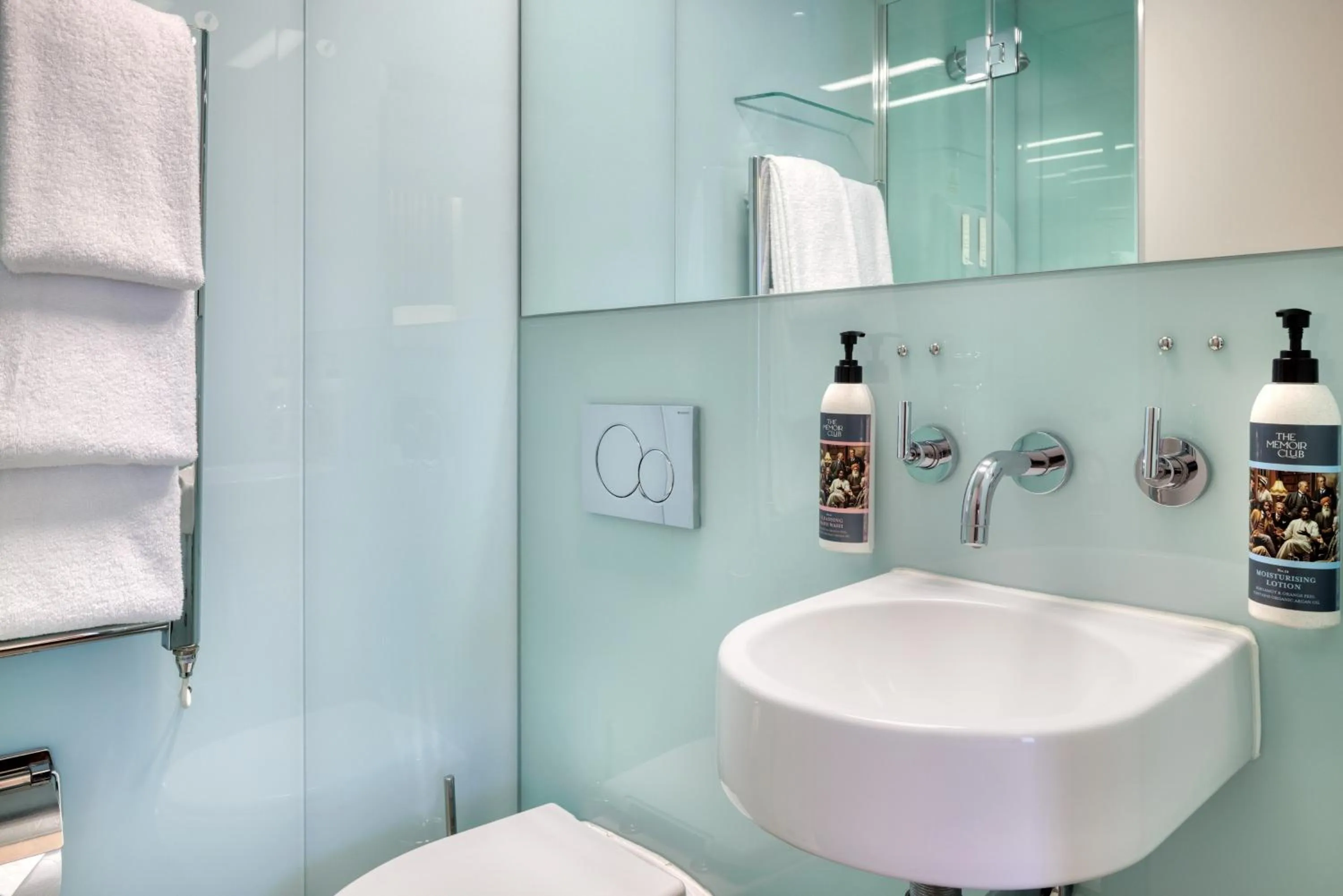 Bathroom in The Memoir Club, formerly Ambassadors Bloomsbury