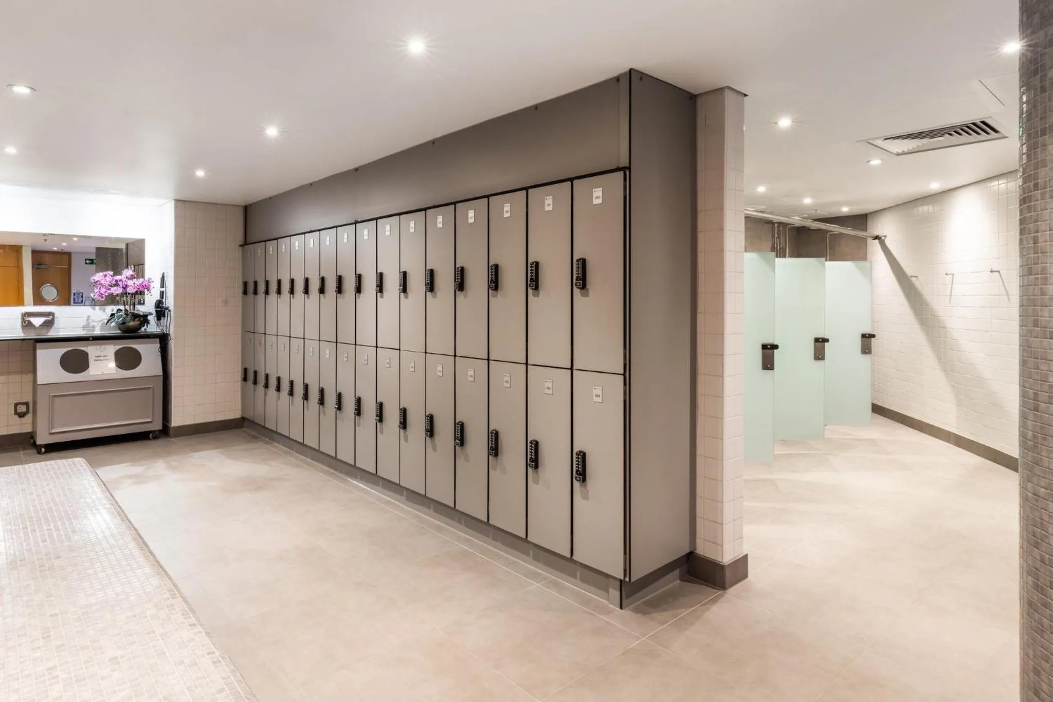 Spa and wellness centre/facilities in voco St. David's Cardiff by IHG
