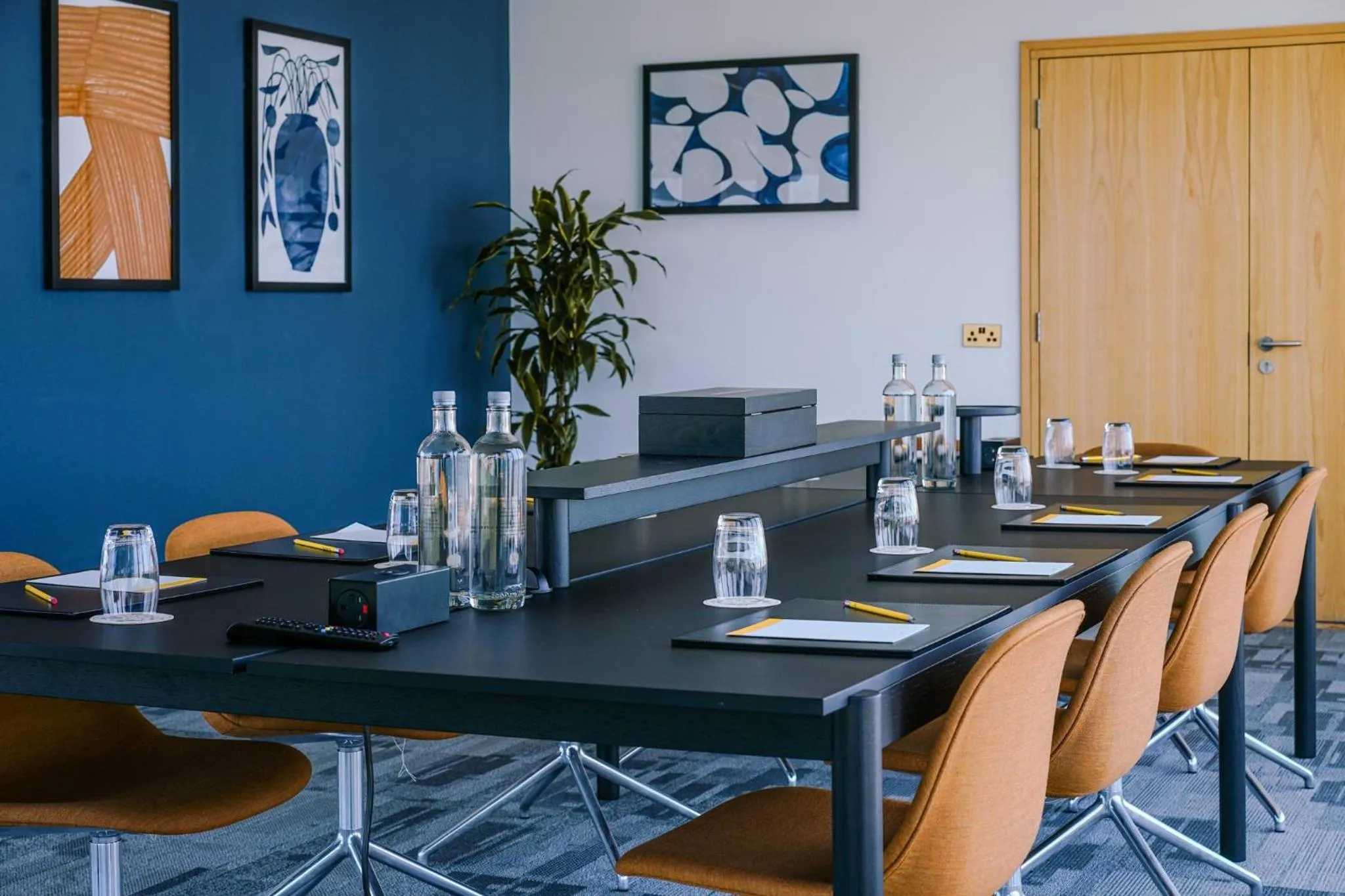 Meeting/conference room in voco St. David's Cardiff by IHG