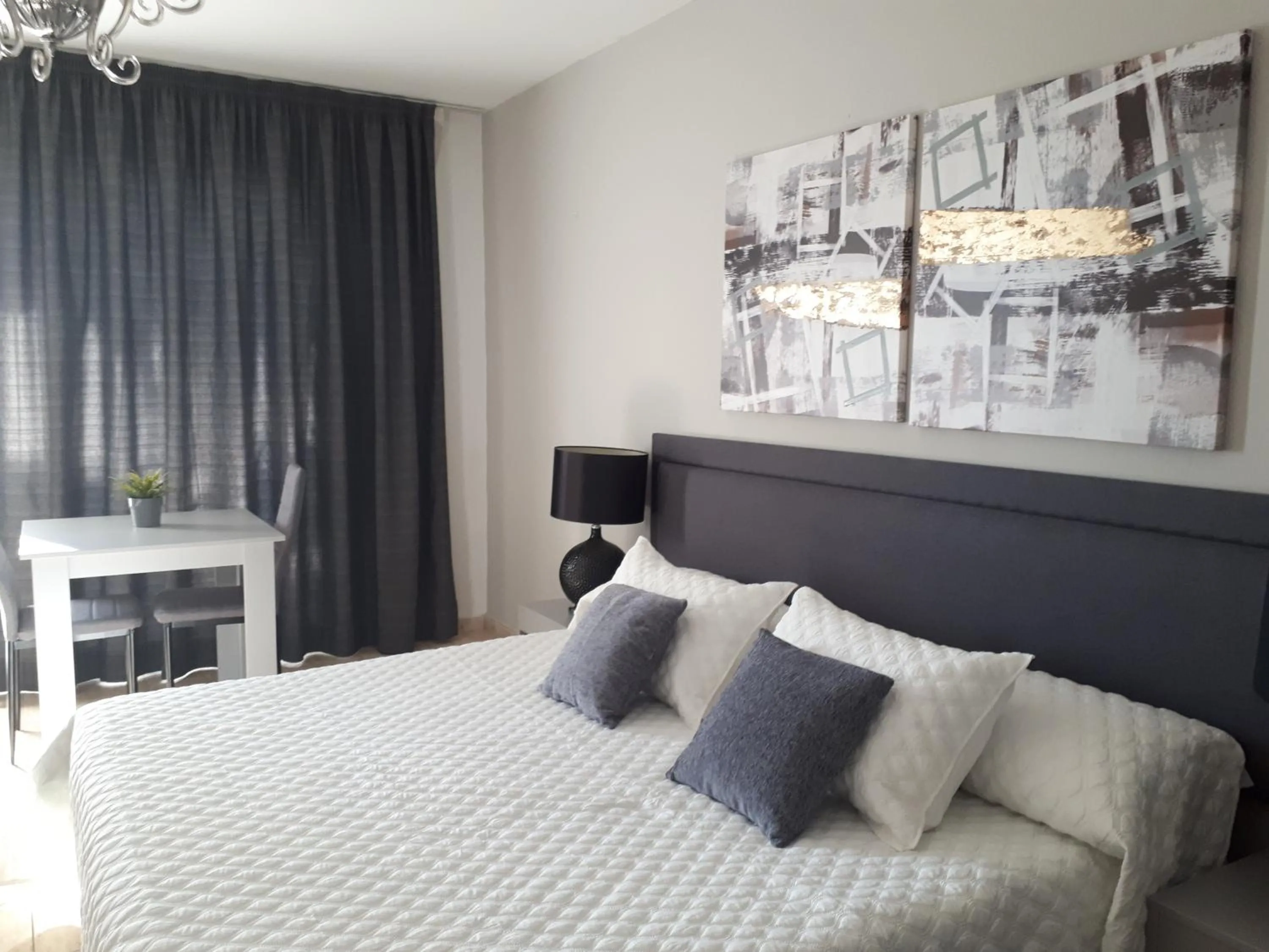 Breakfast in Irene's Apartments