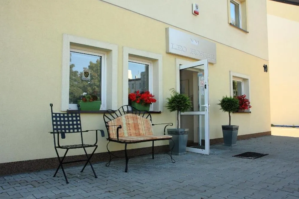 Leo Hostel