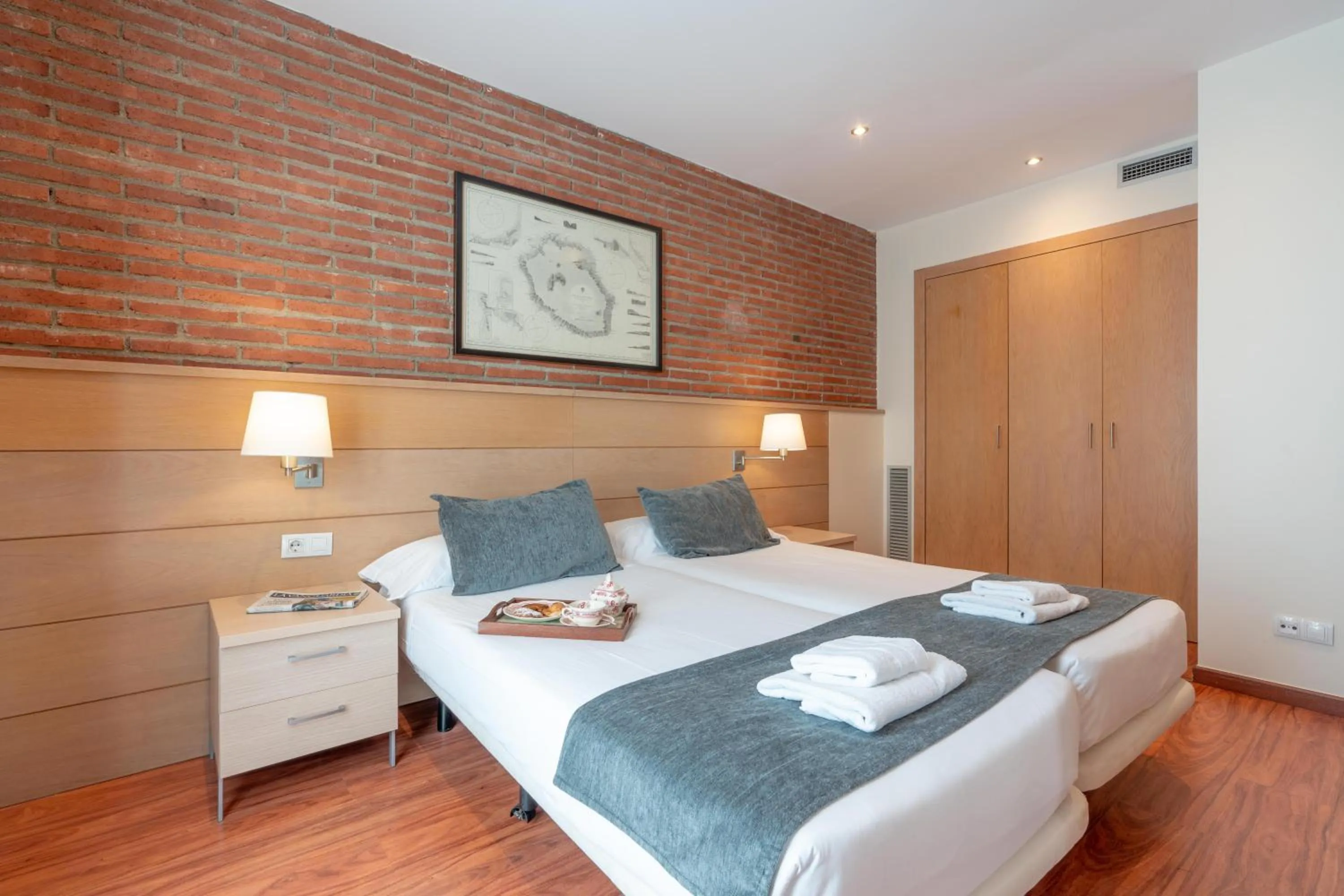 Bed in Serennia Cest Apartamentos Arc de Triomf