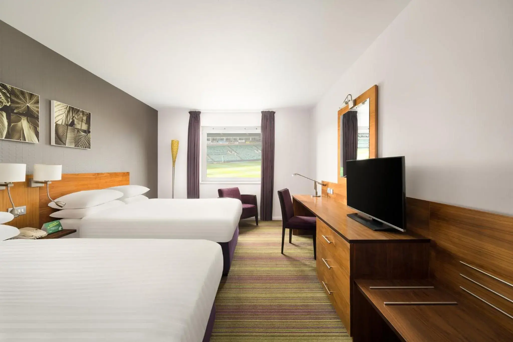 Standard Double Room with Two Double Beds in Holiday Inn Norwich City by IHG Standard Double Room with Two Double Beds in Holiday Inn Norwich City by IHG