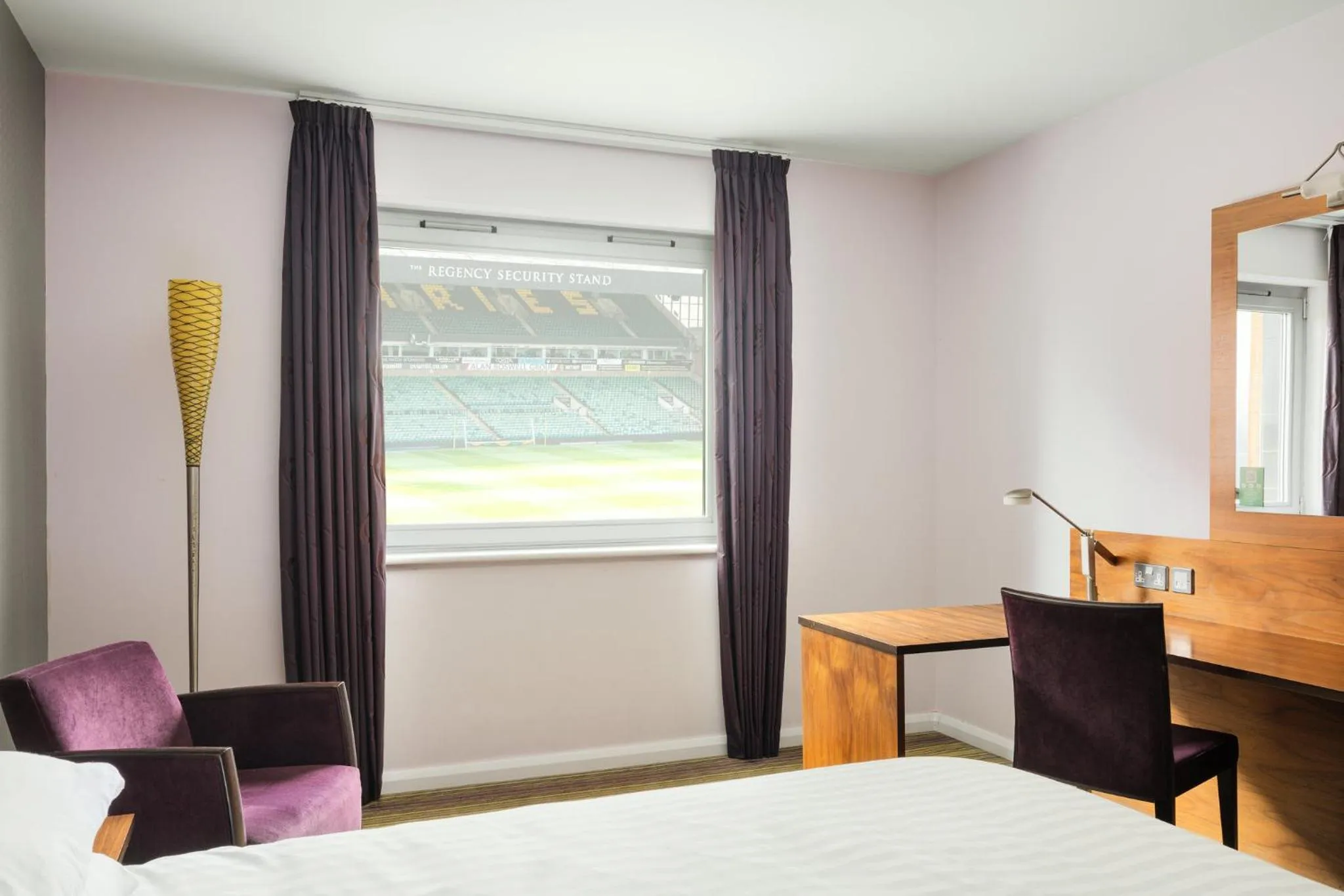 Photo of the whole room, Bed in Holiday Inn Norwich City by IHG