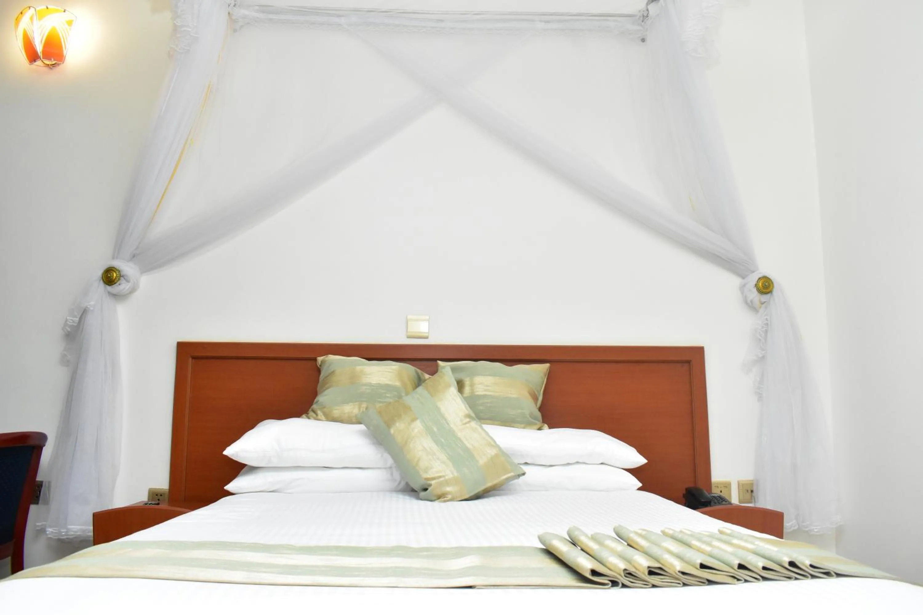 Bedroom, Bed in Lebanon Hotel