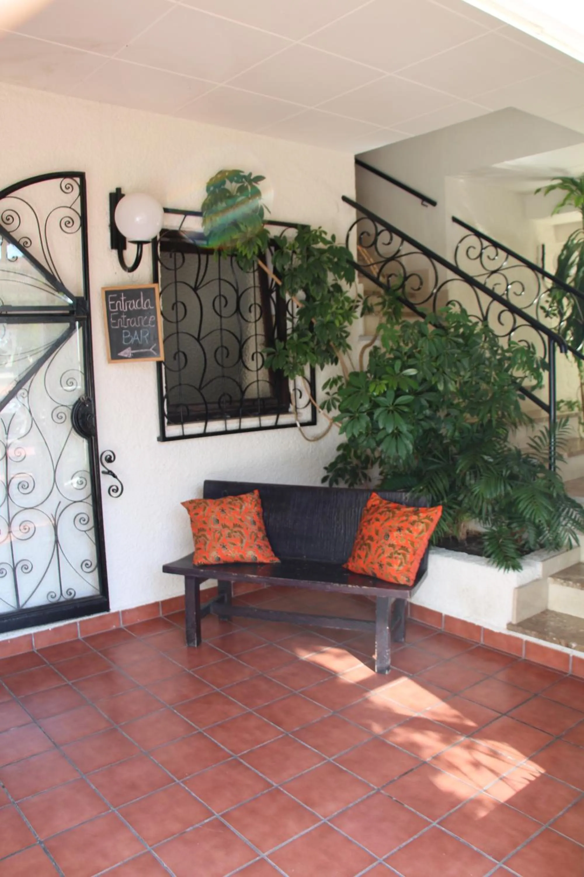 Facade/entrance in Hotel La Riviera