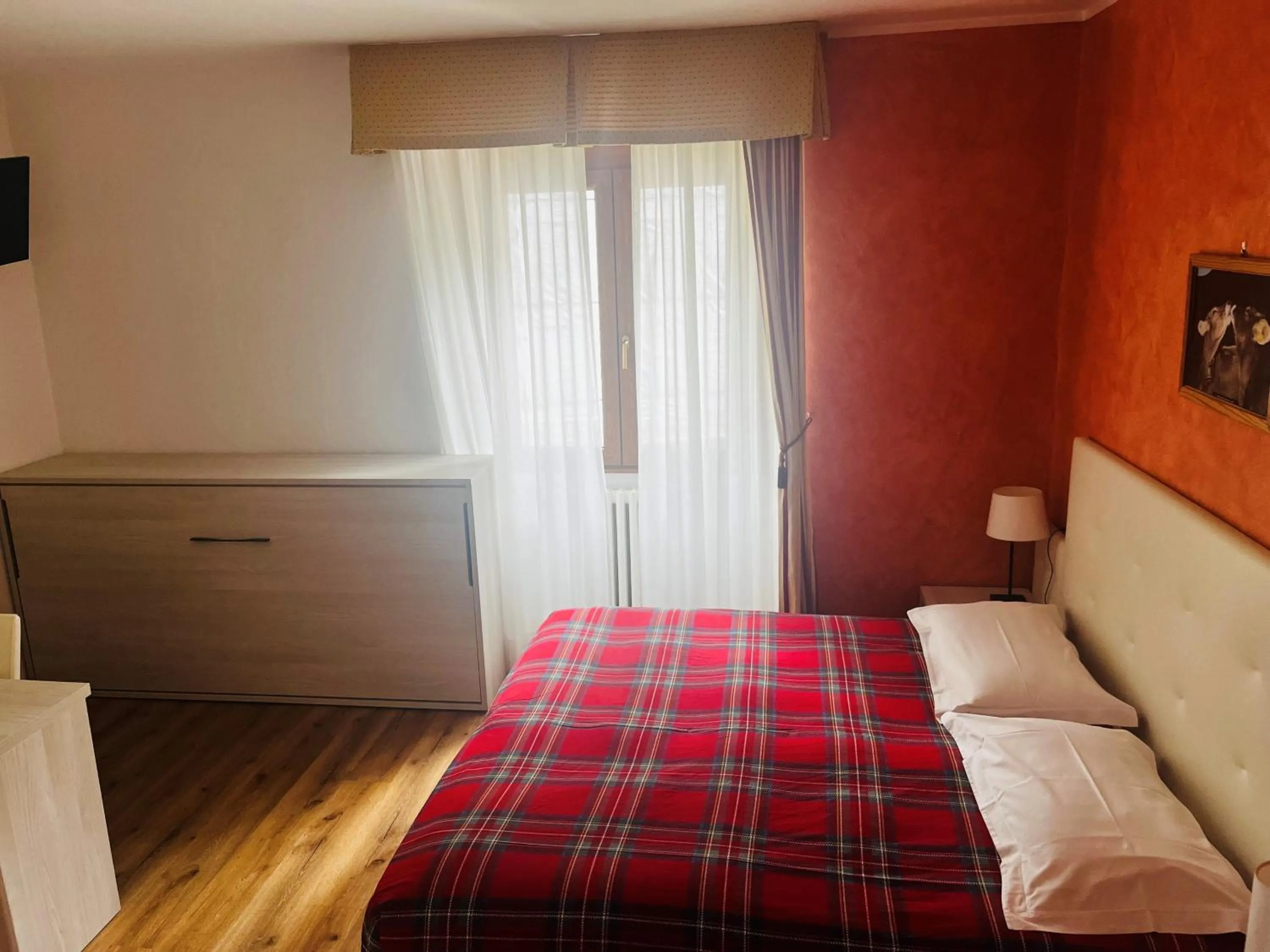 Bed in Hotel Genzianella