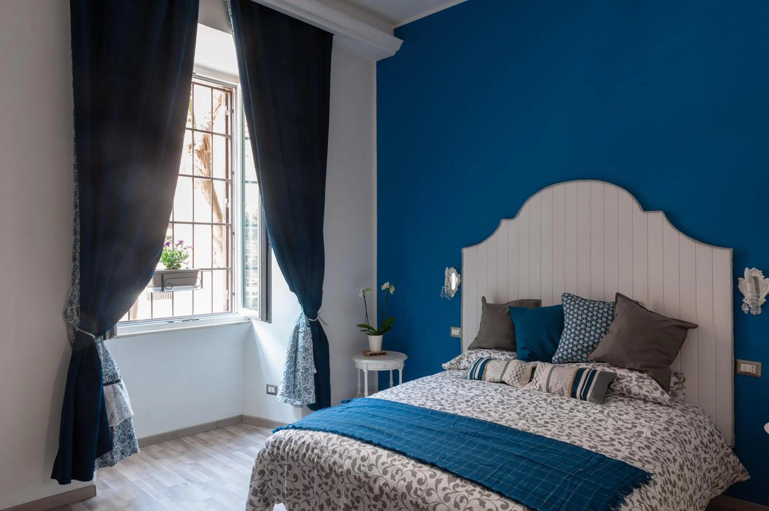 Bed in ISABEL Guest House