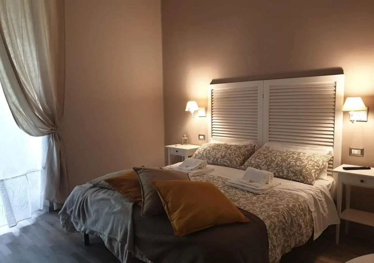 Bed in ISABEL Guest House