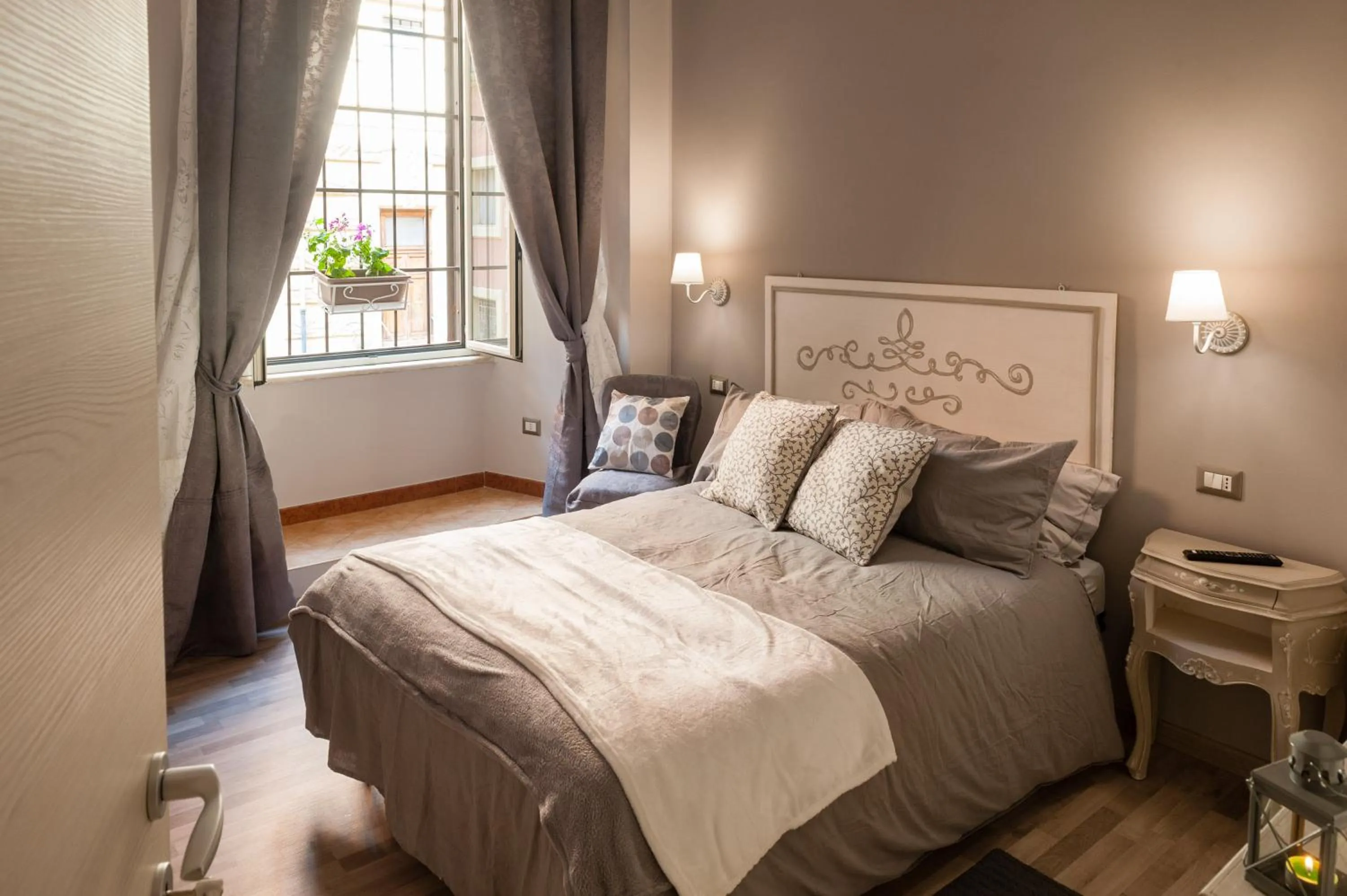 Photo of the whole room, Bed in ISABEL Guest House