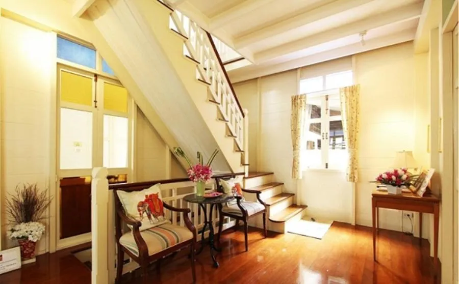 Seating area in Baan Dinso