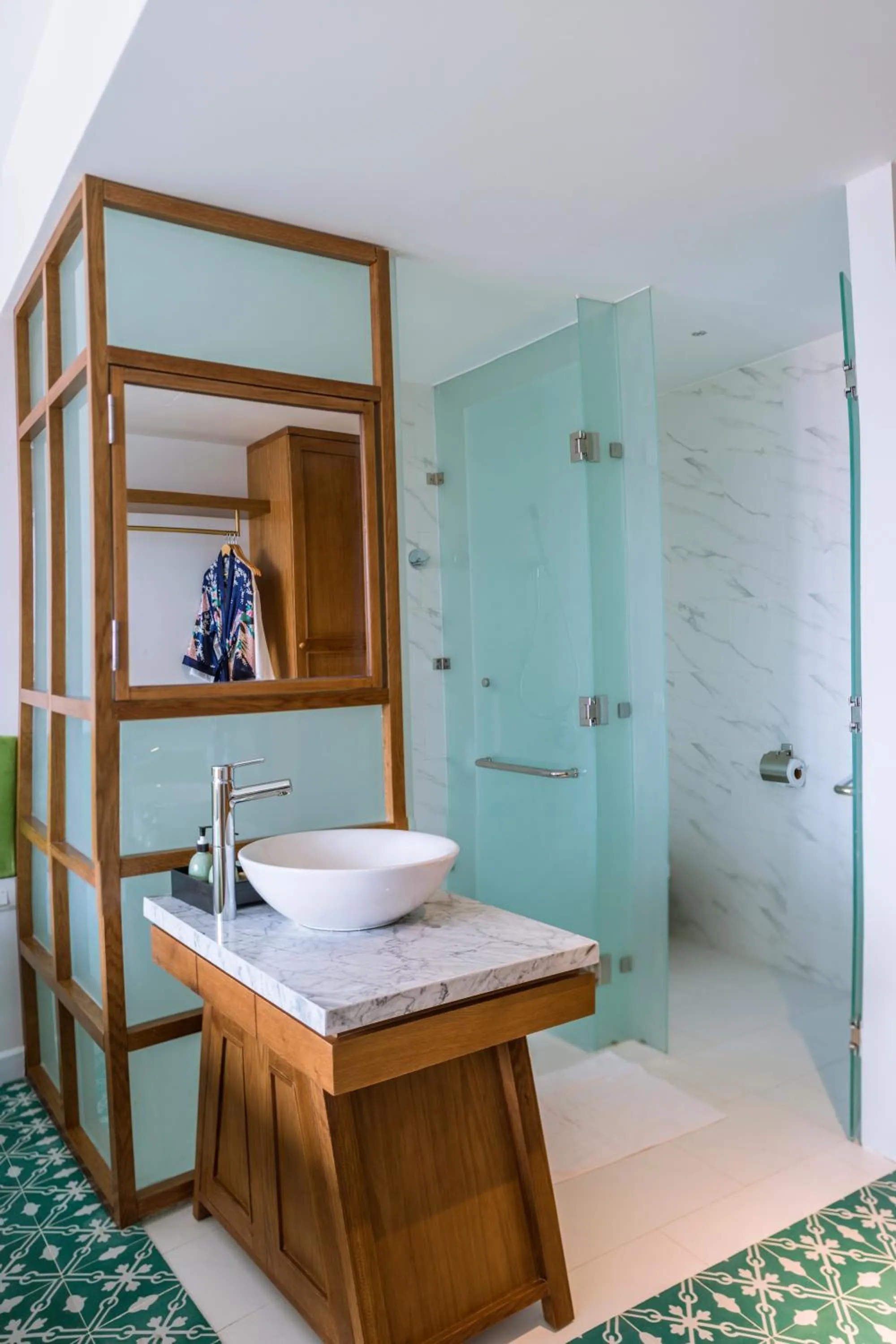 Bathroom in Vinh Hung Old Town Hotel