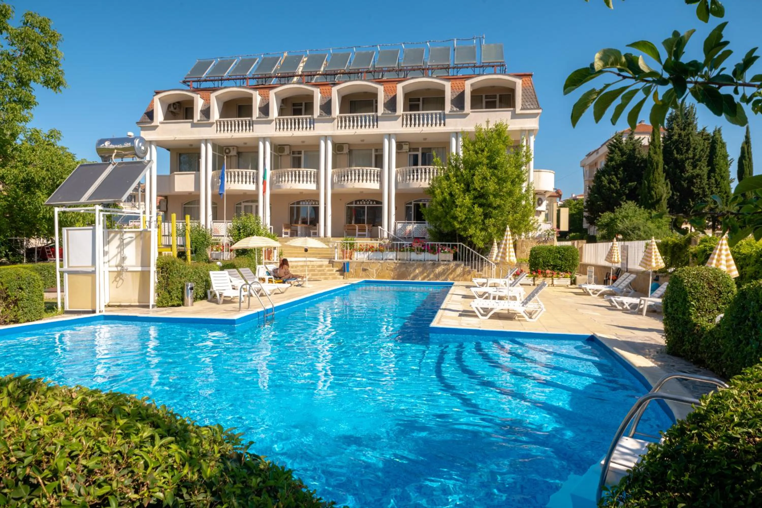 Facade/entrance in Villa Aurora