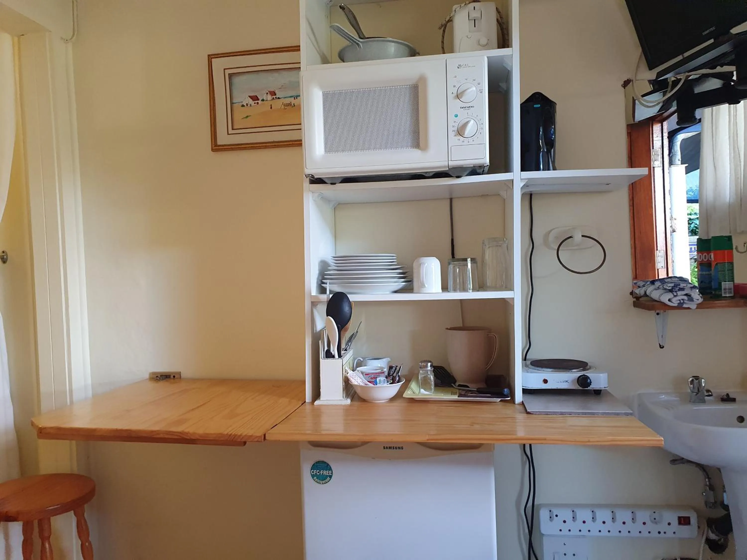 Coffee/tea facilities in Lakeside Accommodation