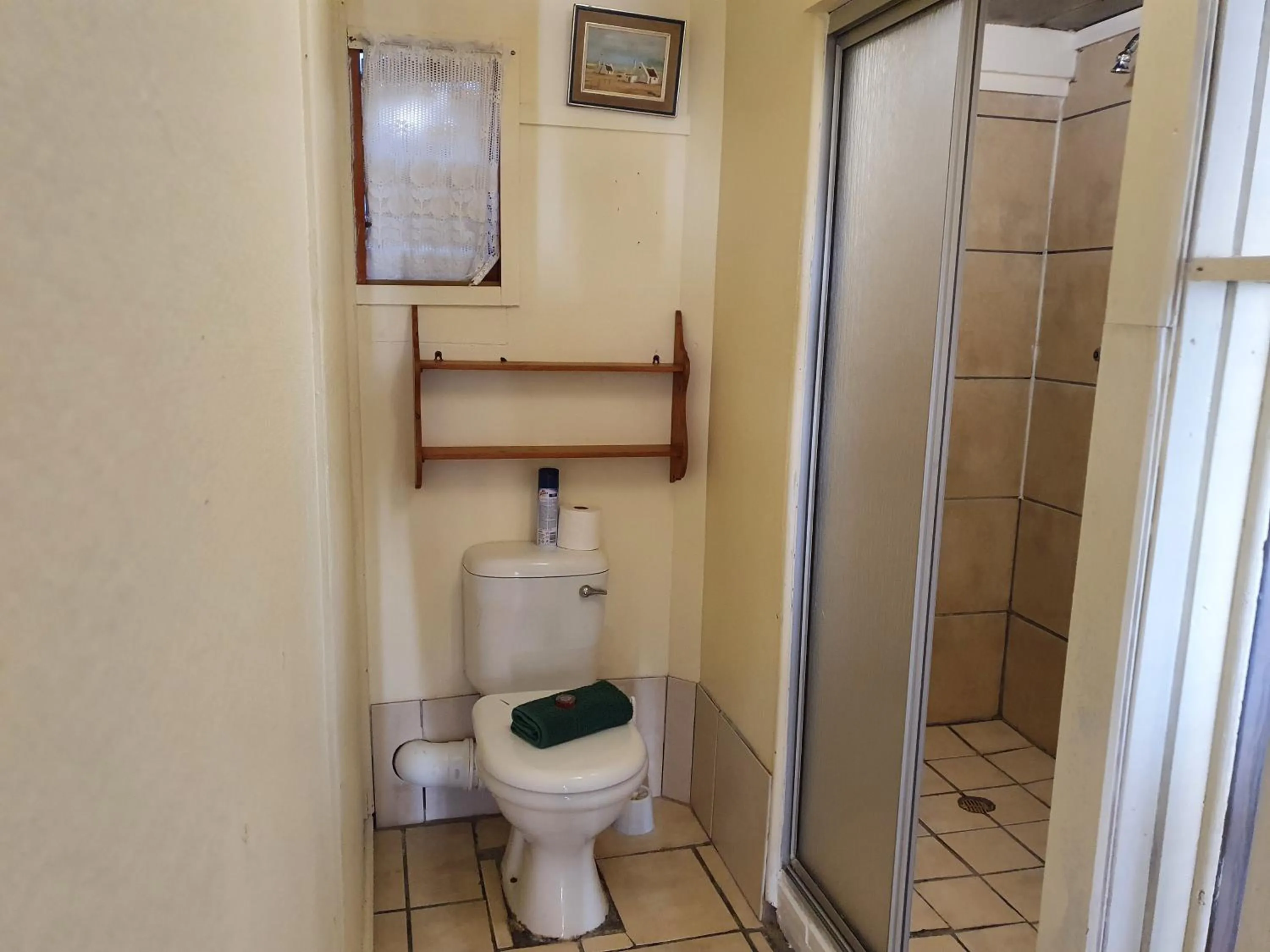 Bathroom in Lakeside Accommodation