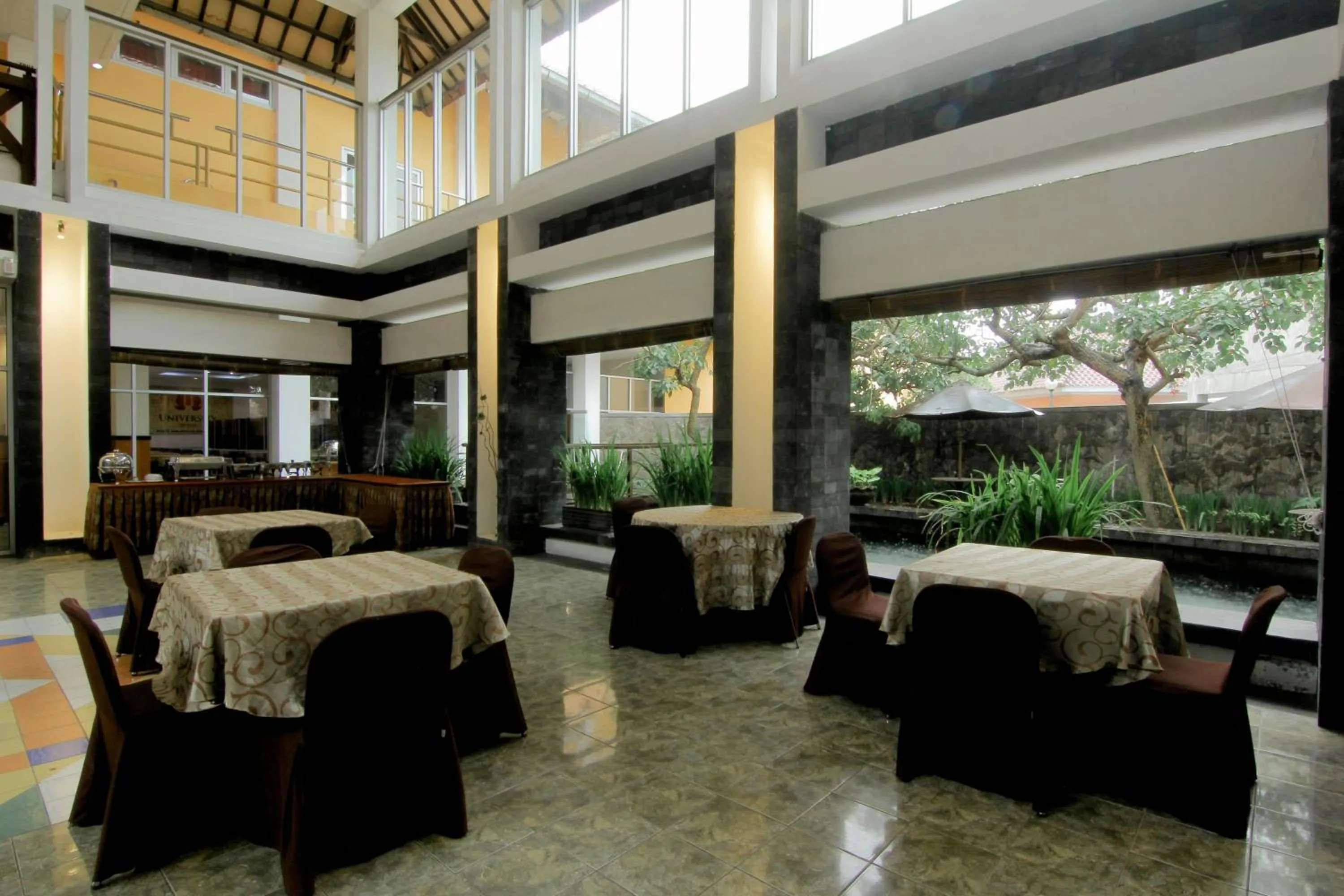 Banquet/Function facilities, Bed in University Hotel Yogyakarta