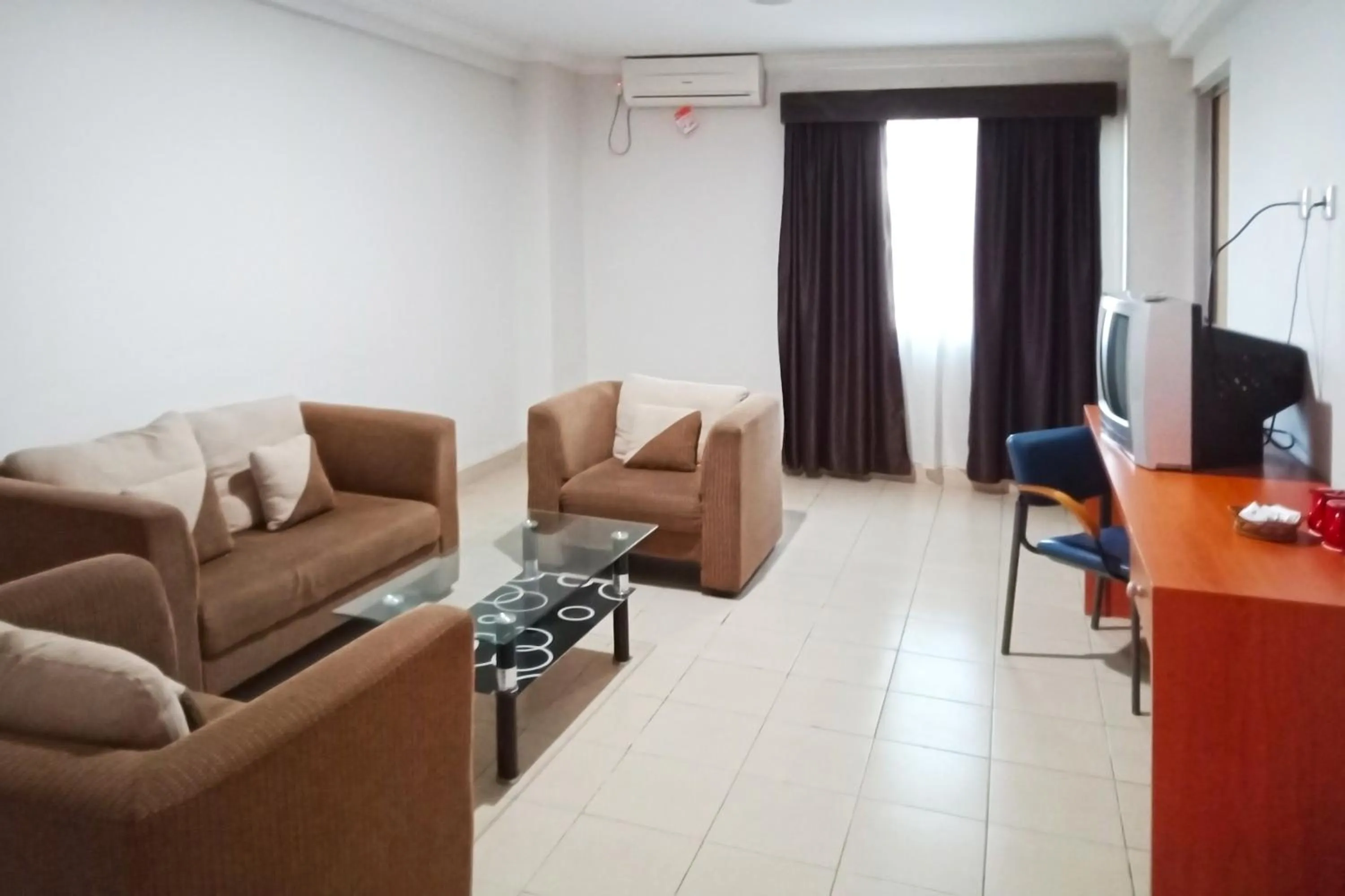 Living room in University Hotel Yogyakarta