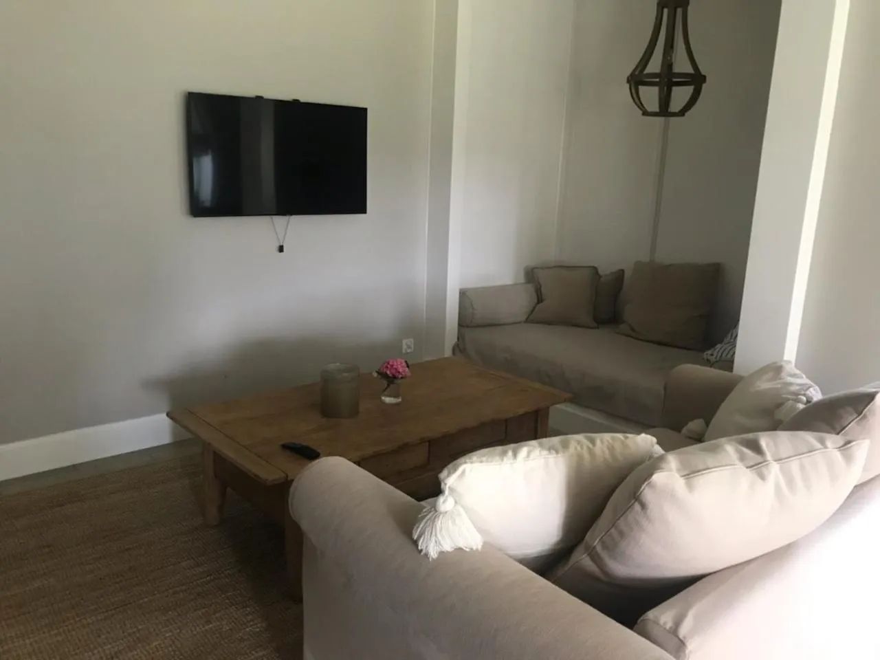 Communal lounge/ TV room in Villa Park Wisełka Spa & Wellness