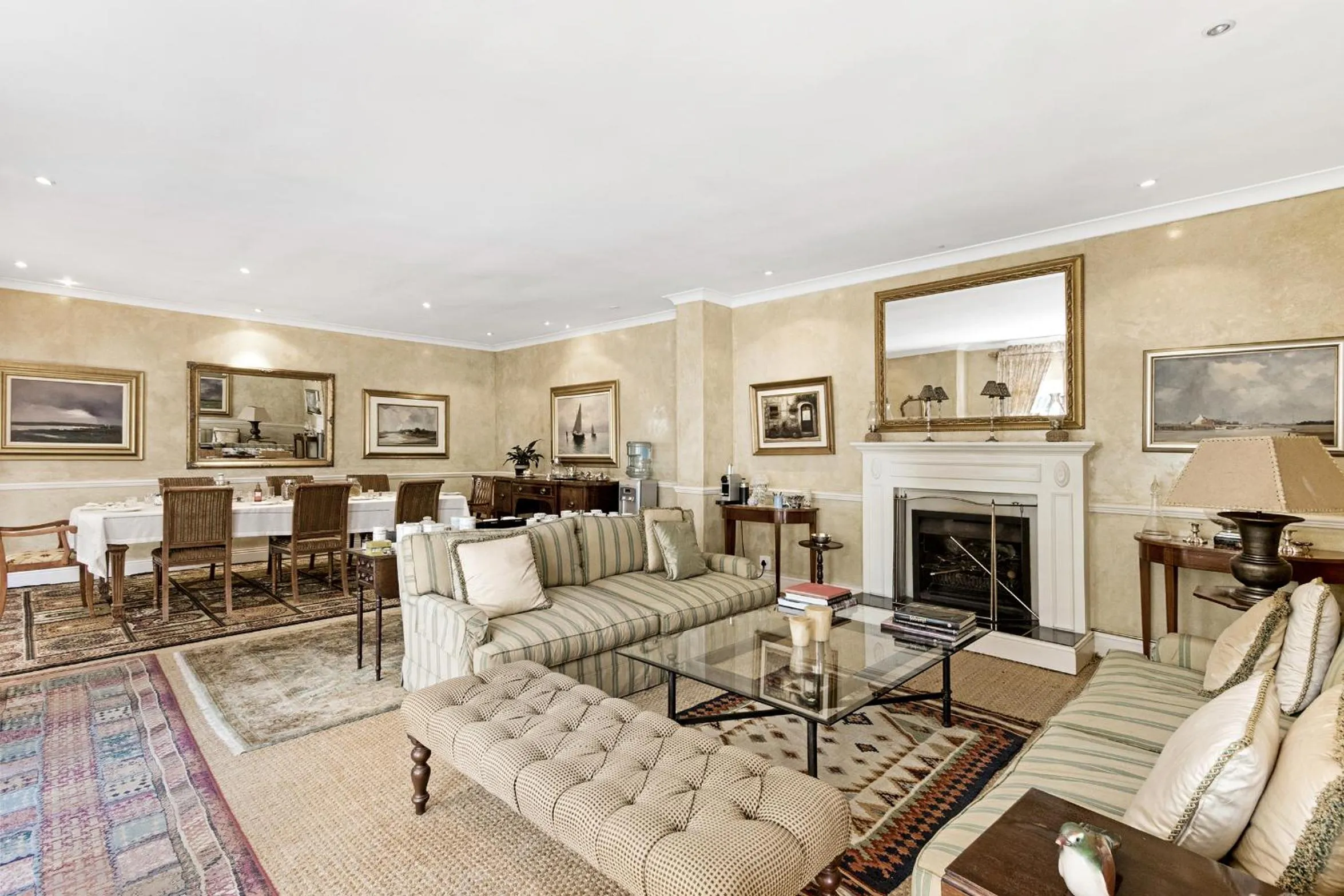 TV and multimedia in Leighwood Lodge