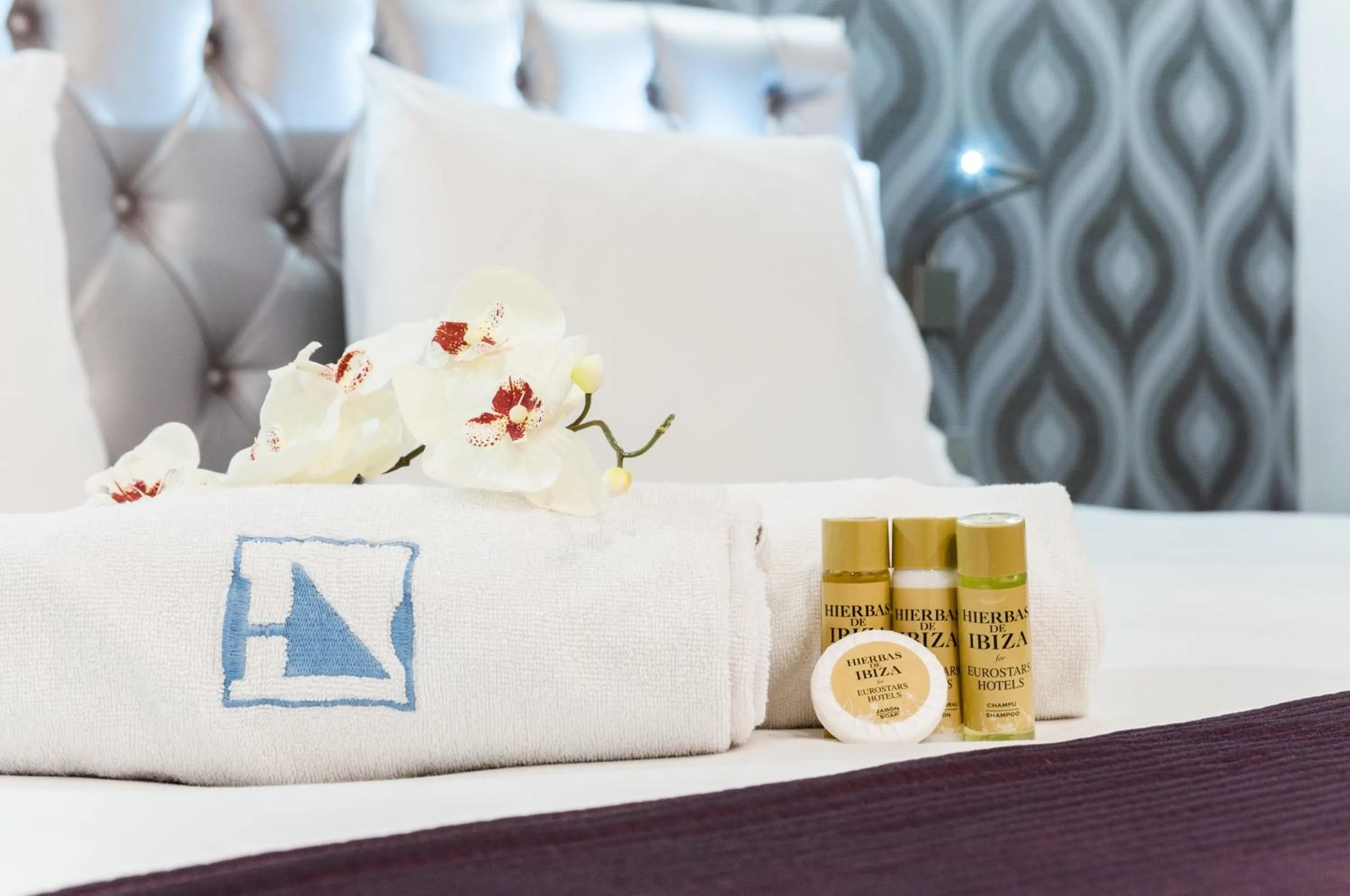 Bed in Ikonik Ramblas