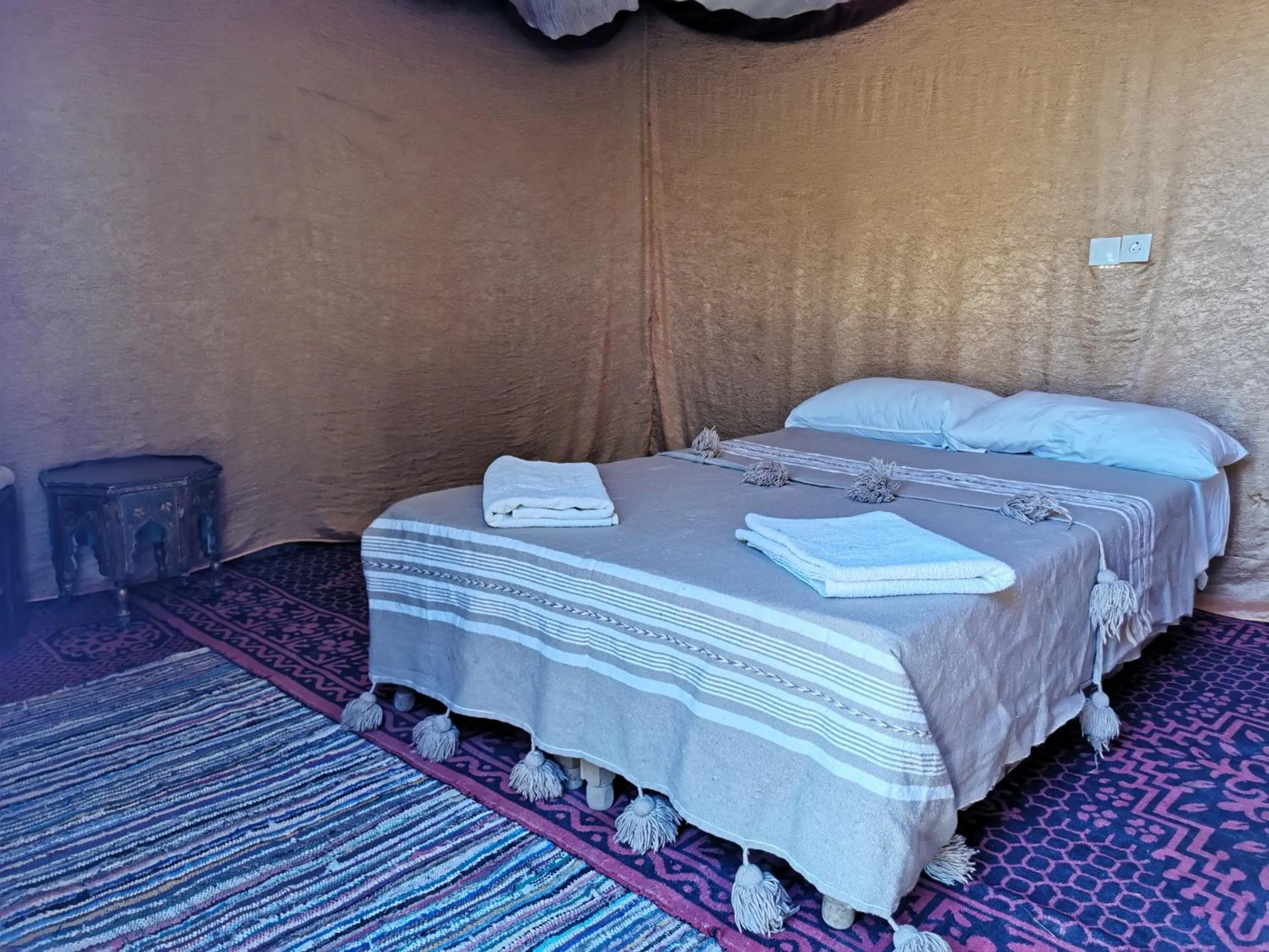 Bed in Haven La Chance Desert Hotel