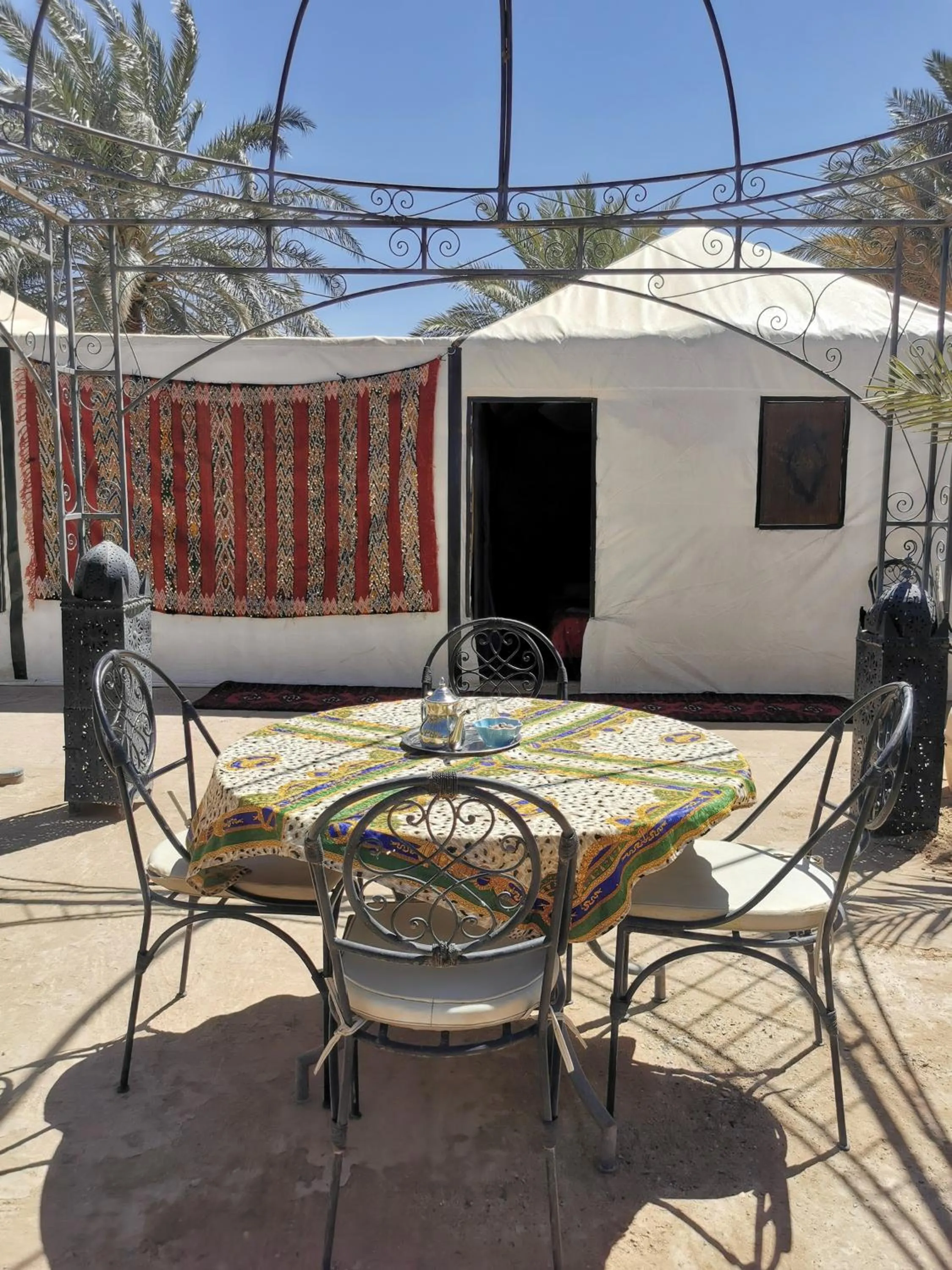 Patio in Haven La Chance Desert Hotel