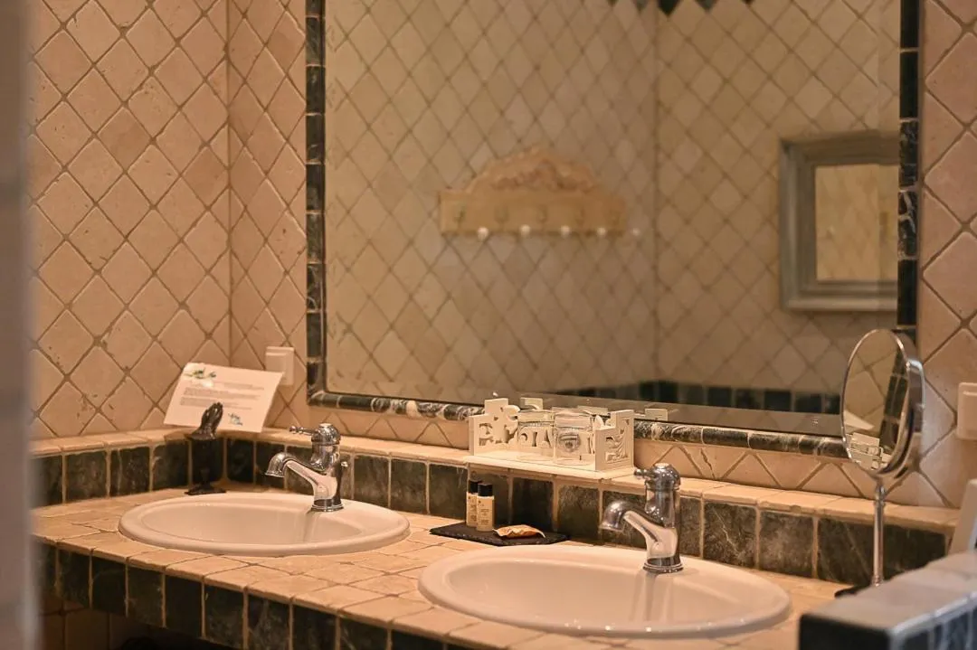 Bathroom in Mas des Comtes de Provence