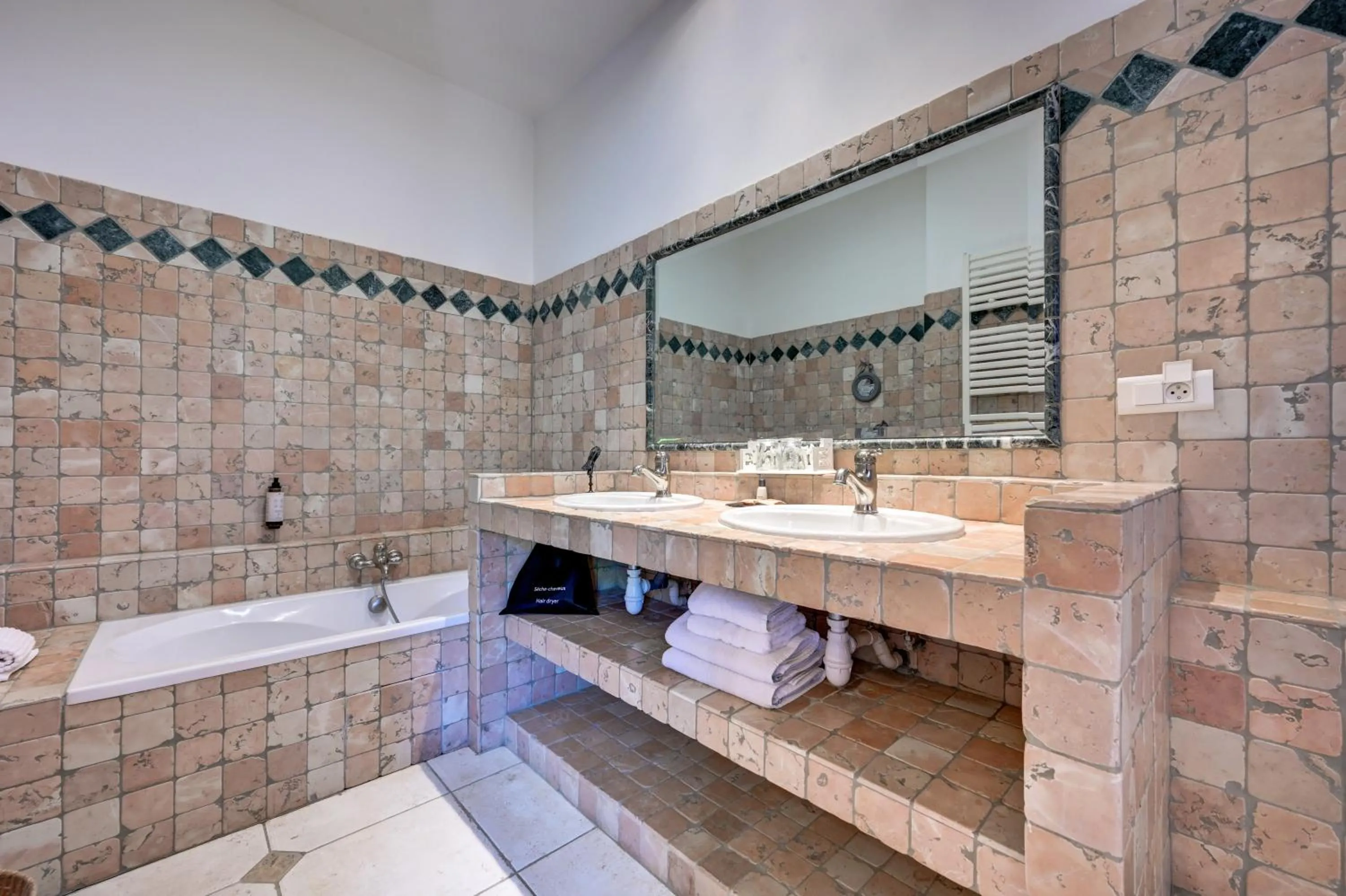 Bathroom in Mas des Comtes de Provence