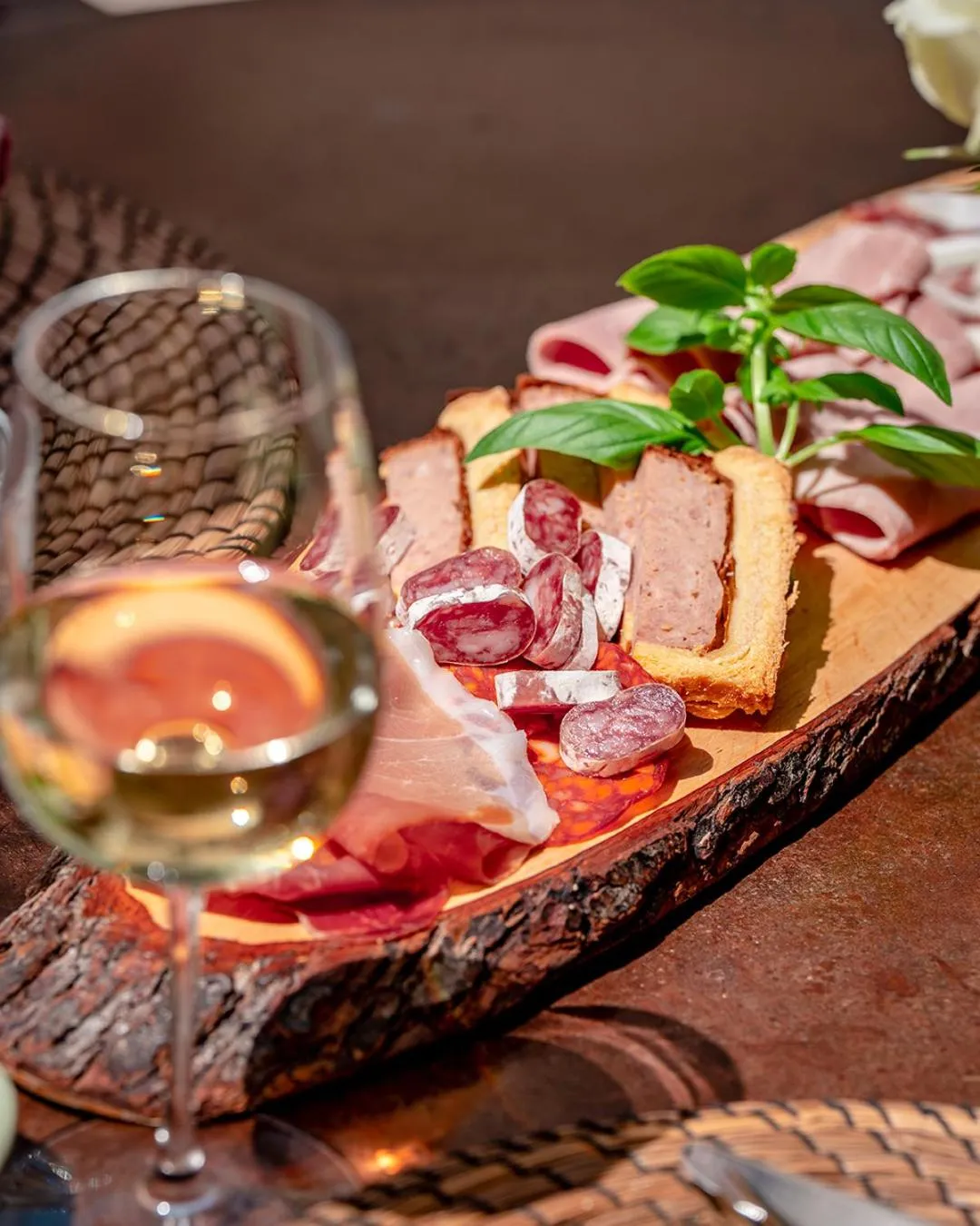 Restaurant/places to eat in Mas des Comtes de Provence