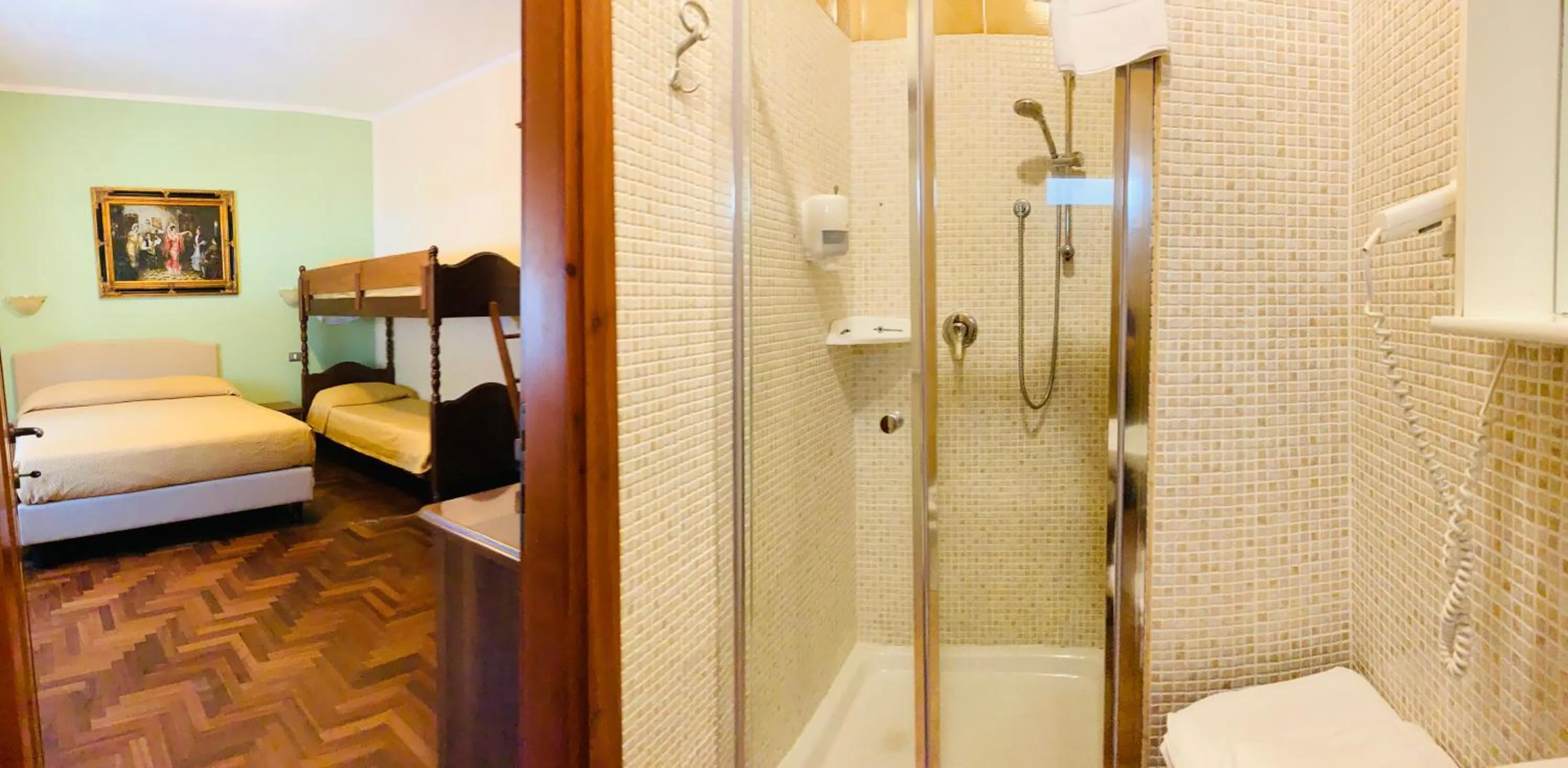 Bed in Albergo Hotel Villaggio Ristorante Tanit