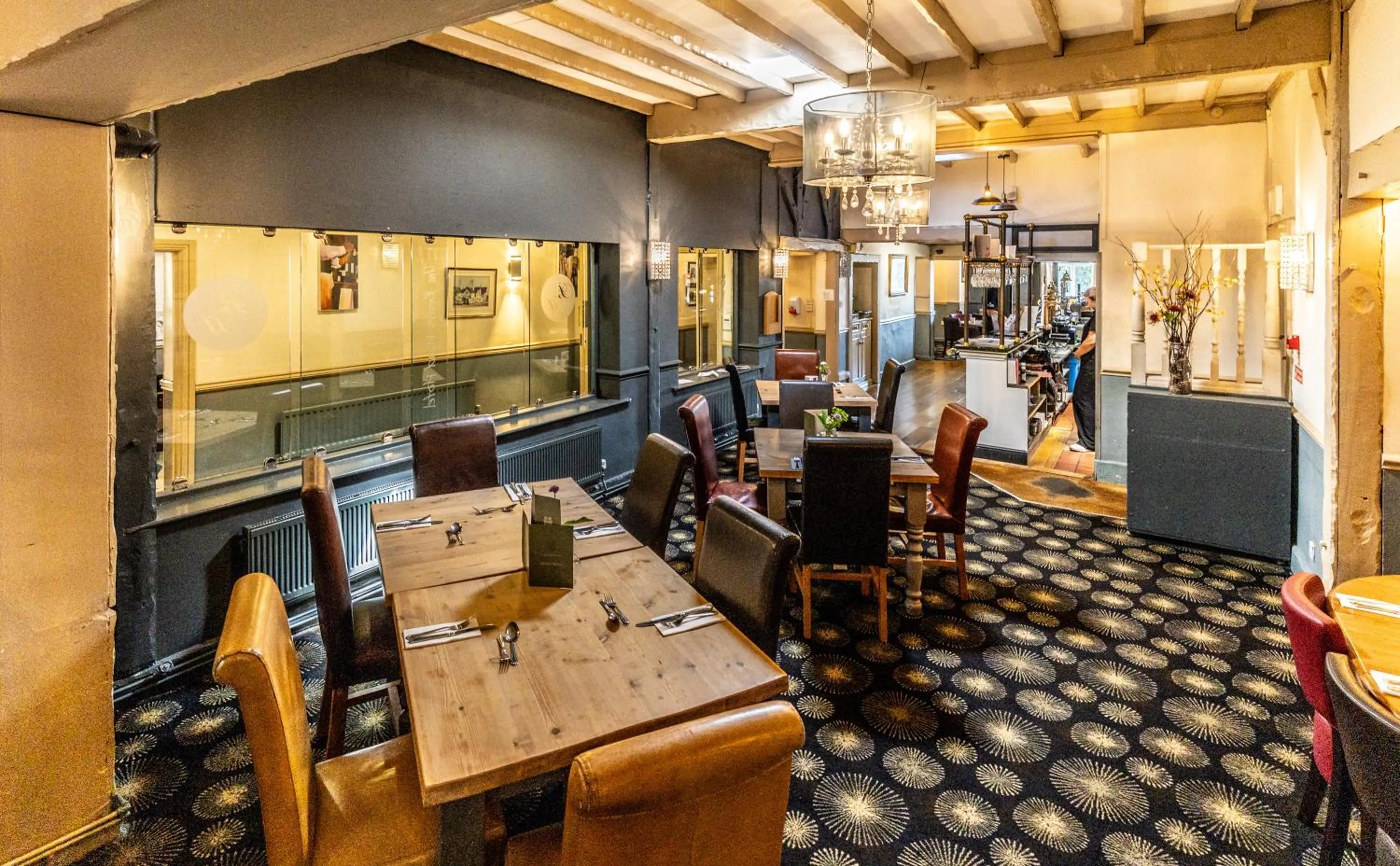 Restaurant/places to eat in The Boars Head Hotel