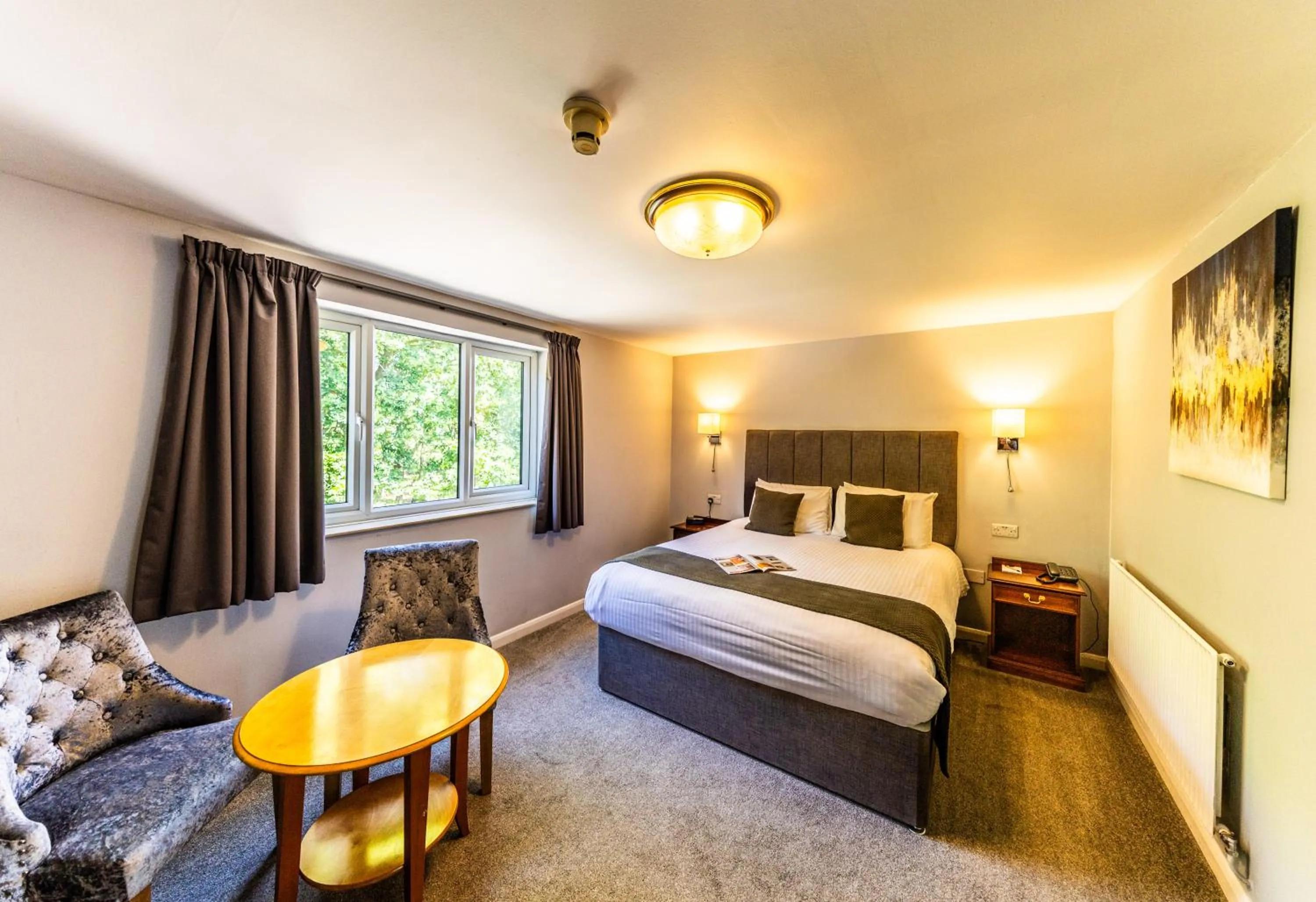 Bed in The Boars Head Hotel