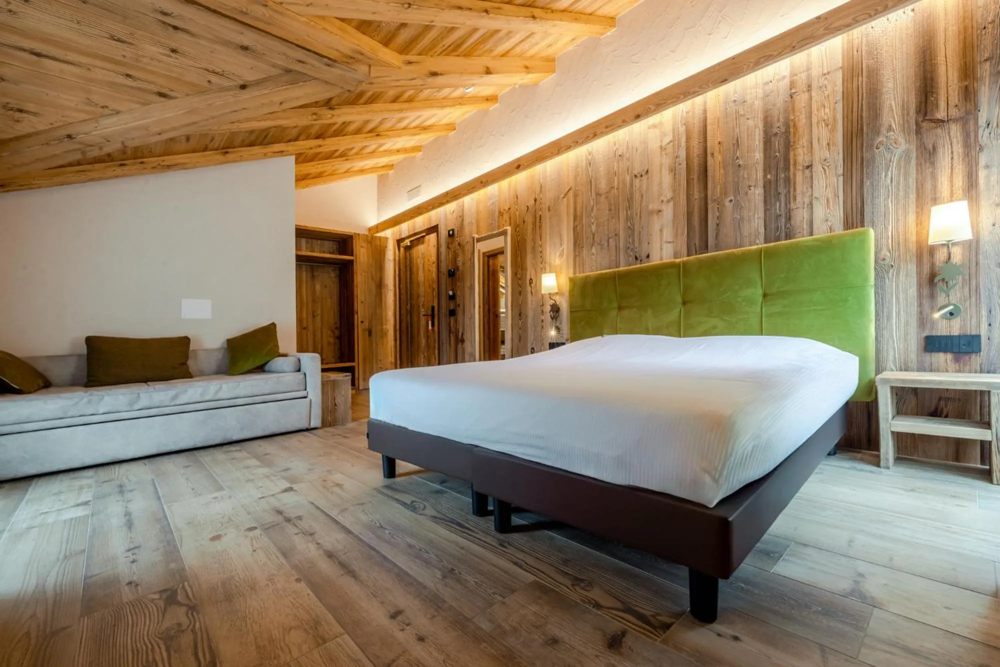 Bedroom, Bed in Hotel La Montanina