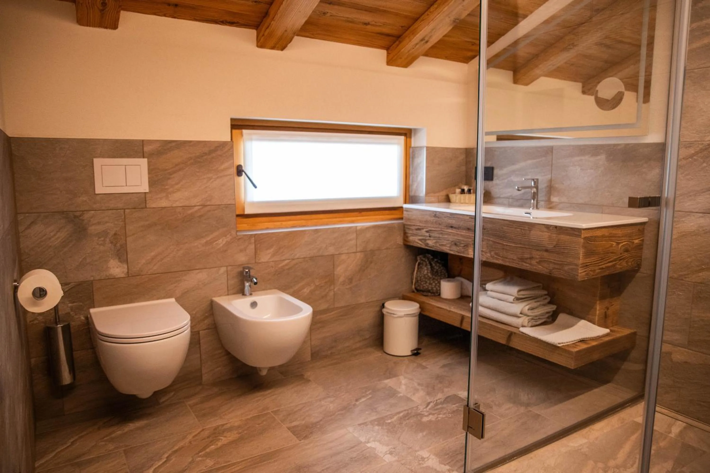 Bathroom in Hotel La Montanina