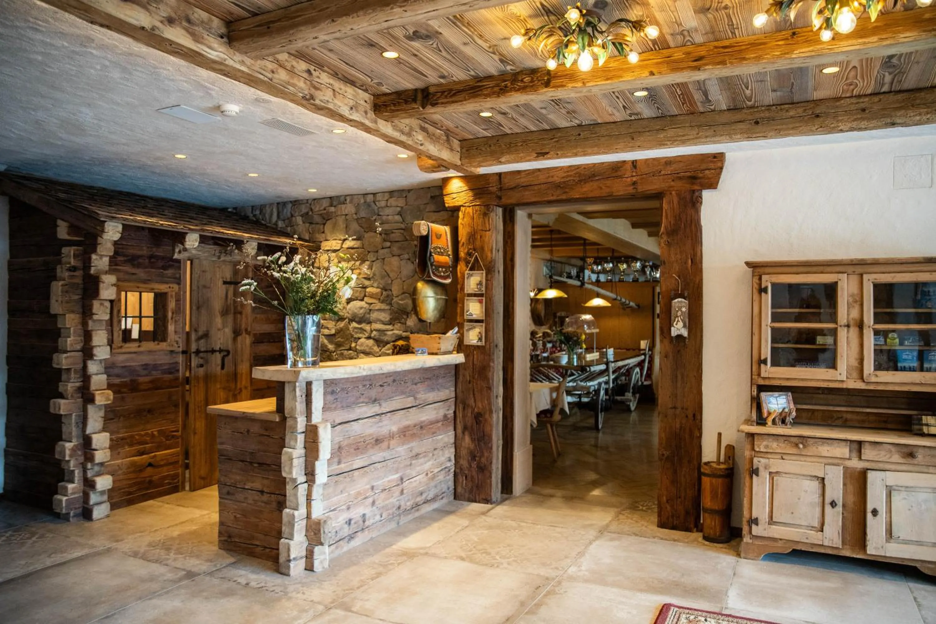 Restaurant/places to eat in Hotel La Montanina