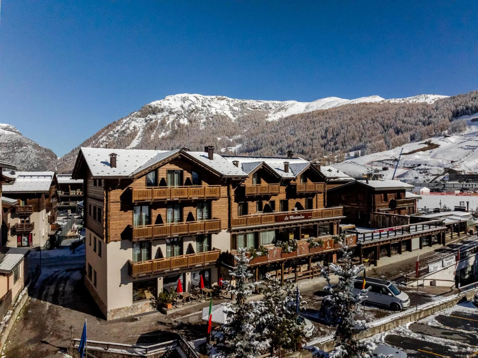 Property building in Hotel La Montanina