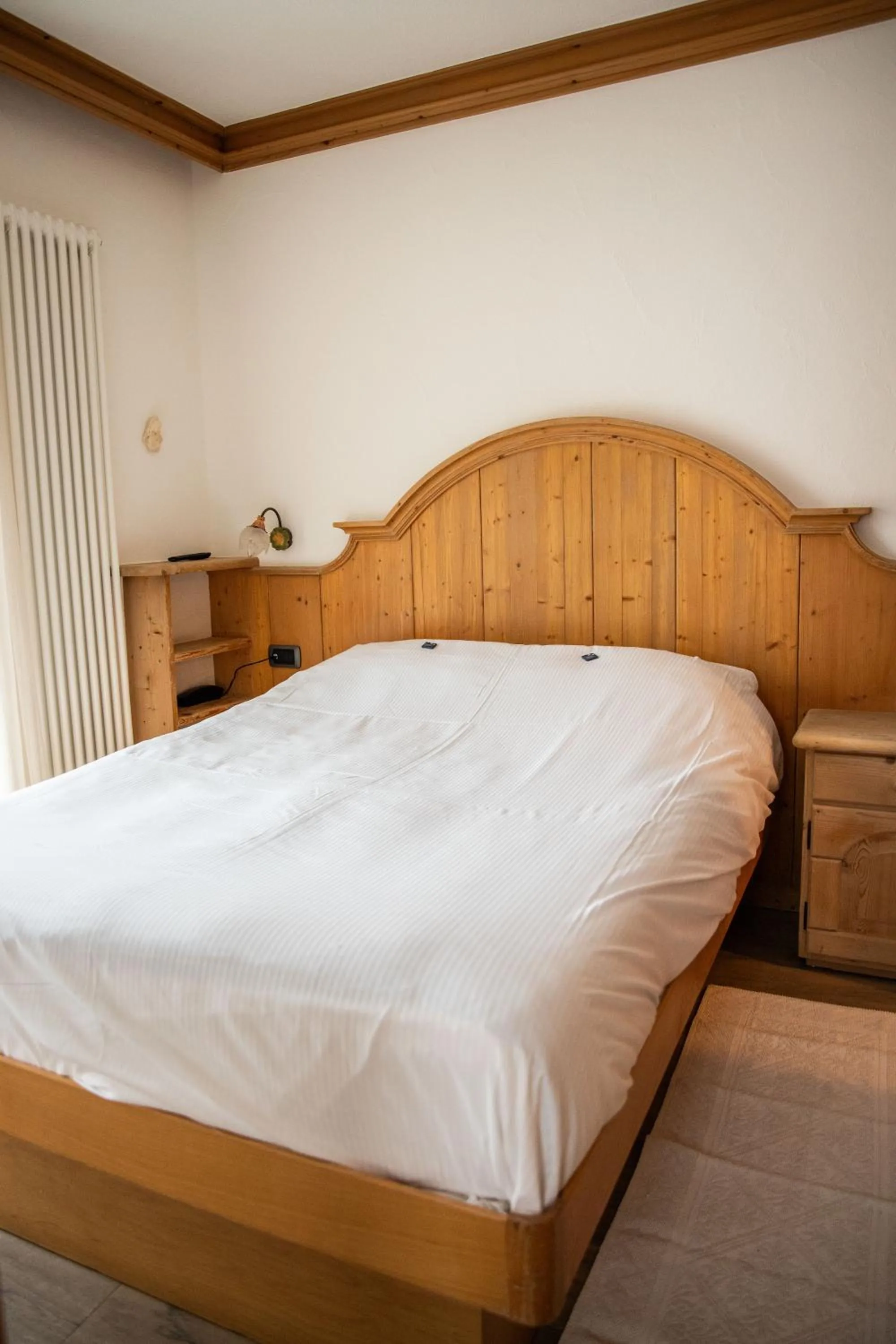 Bedroom, Bed in Hotel La Montanina