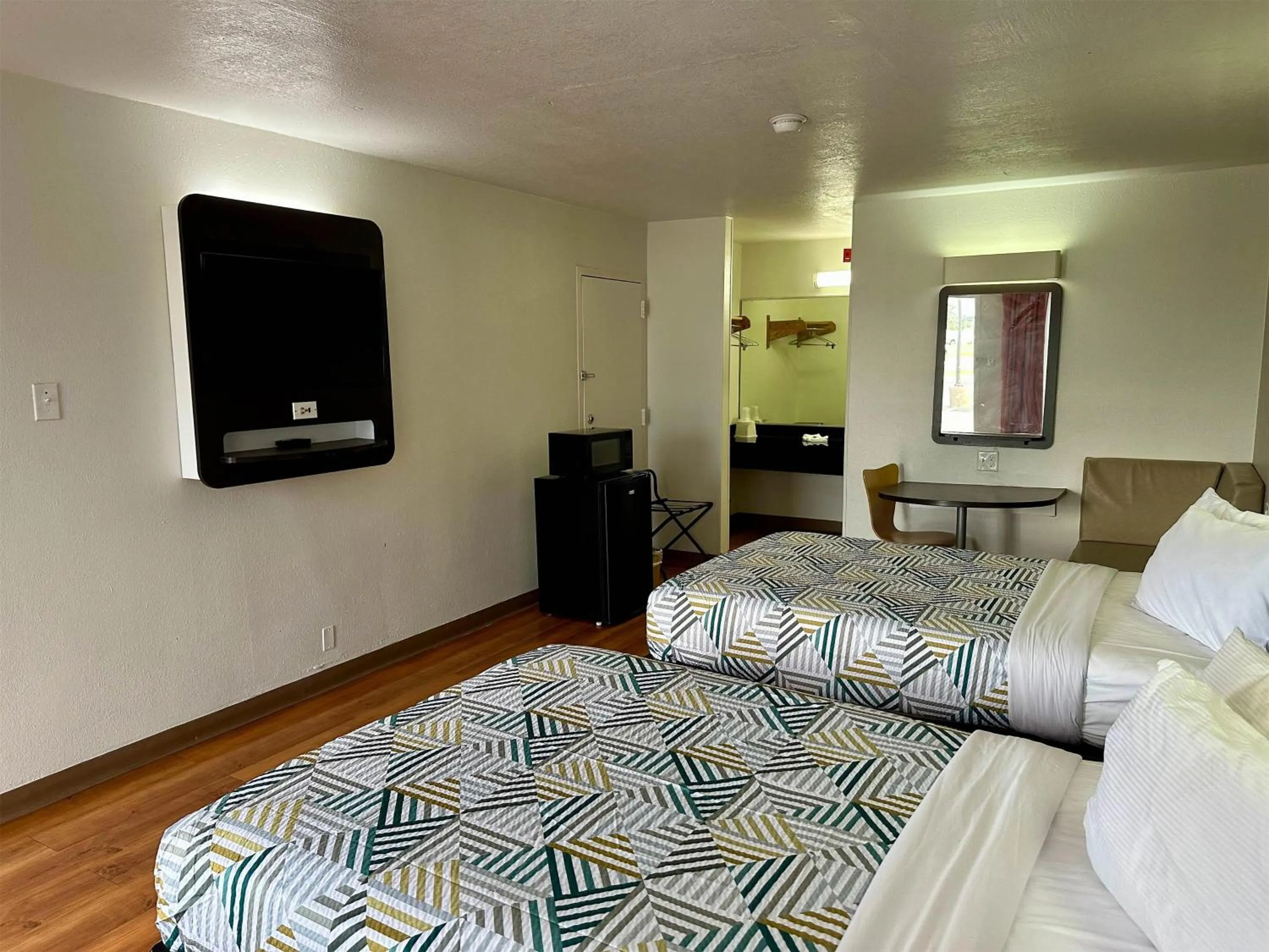 Bedroom, Bed in Motel 6-West Monroe, LA