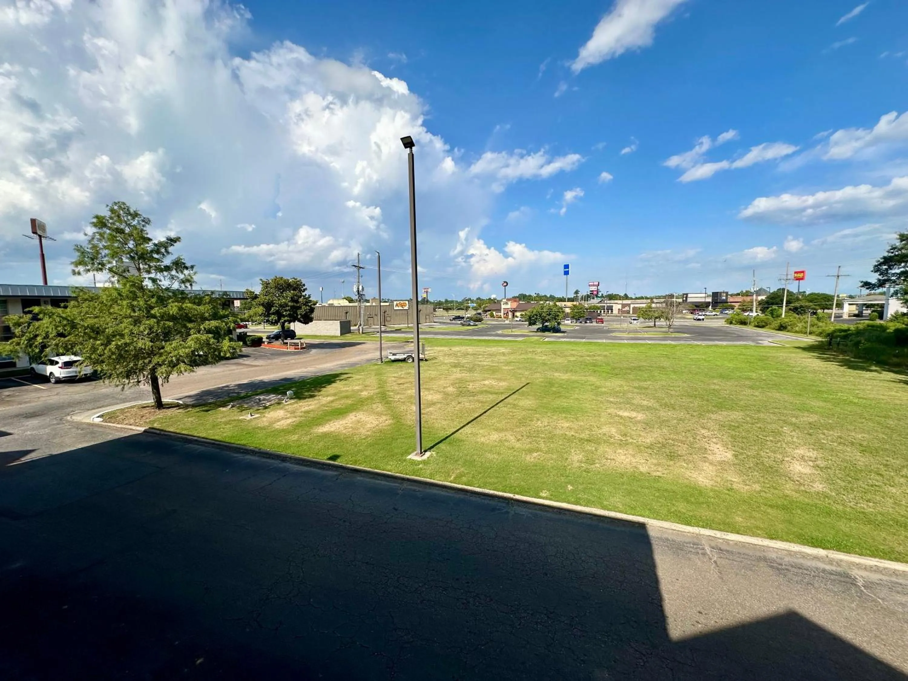 pet friendly in Motel 6-West Monroe, LA