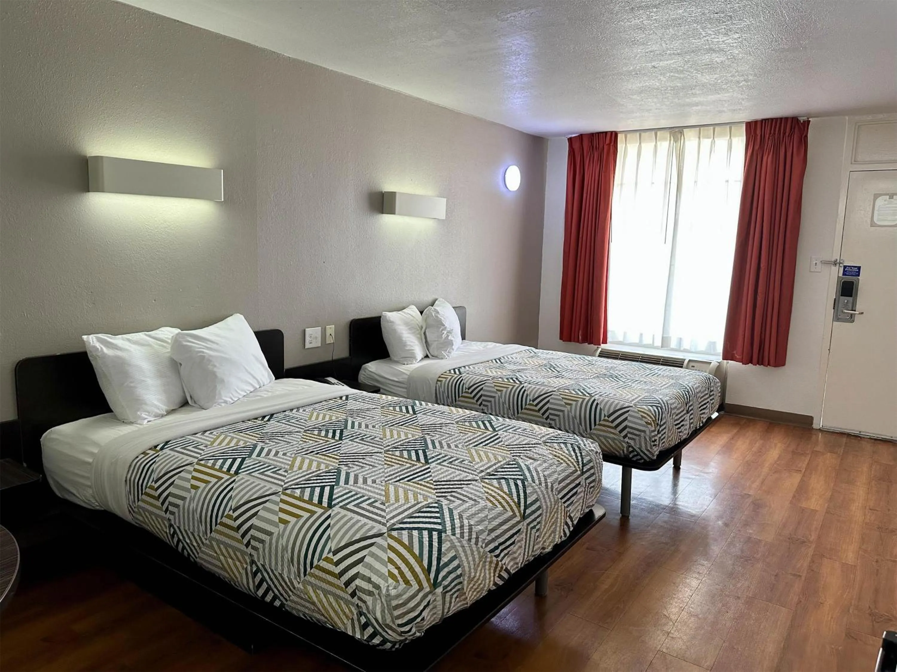 Bedroom, Bed in Motel 6-West Monroe, LA