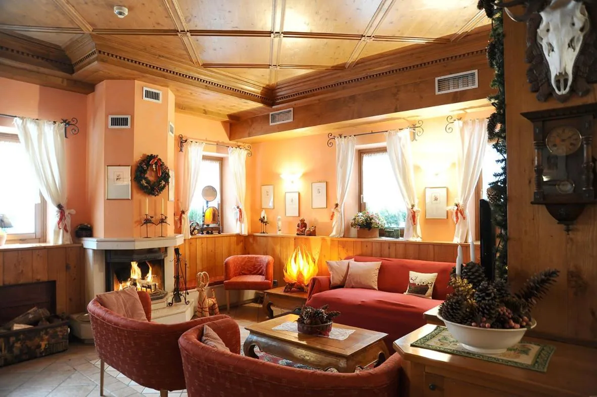 Day in Hotel Garnì Il Cirmolo