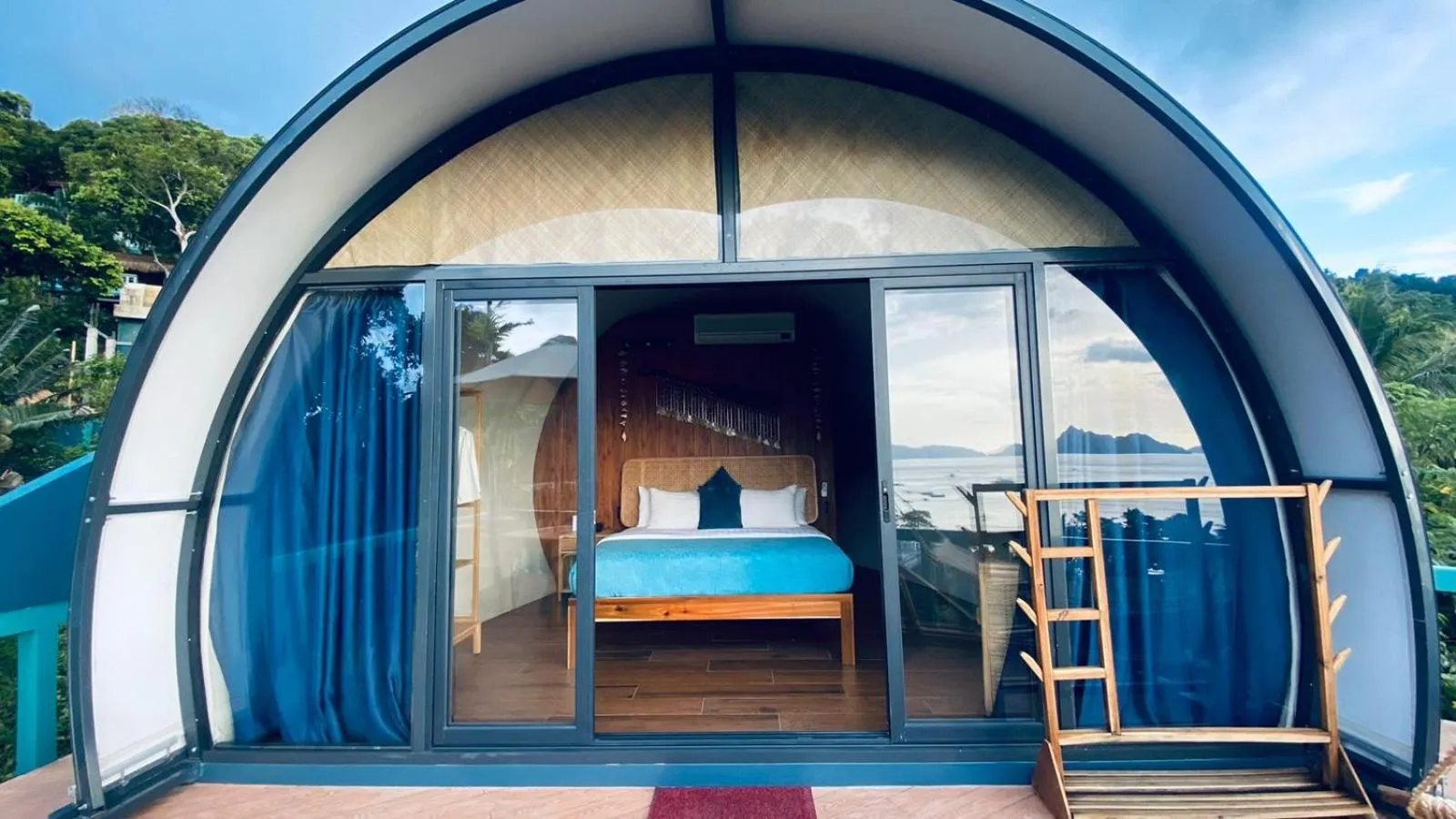 Patio, Bed in Karuna El Nido Villas