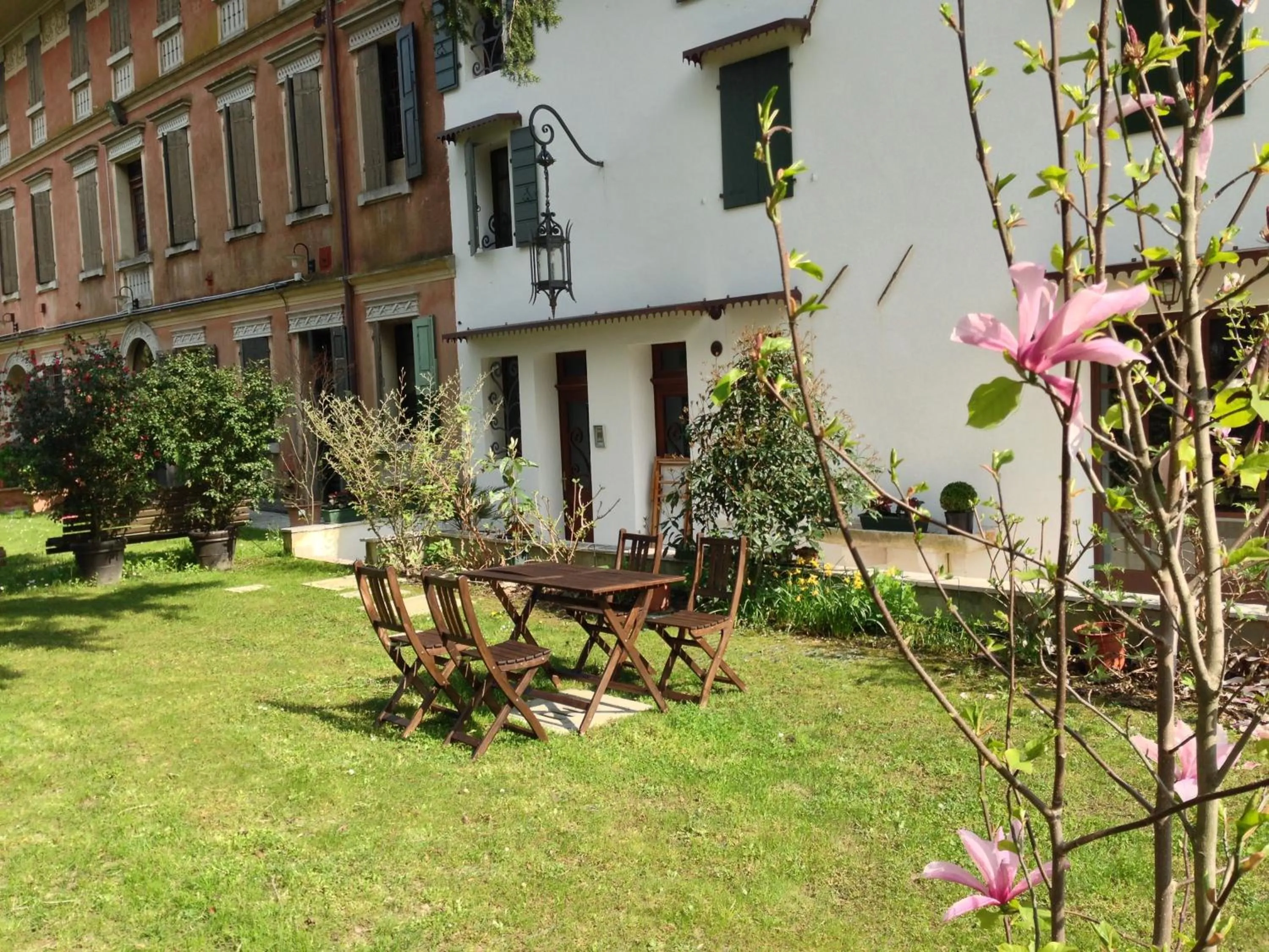 Facade/entrance in Ca' Marsure B&B