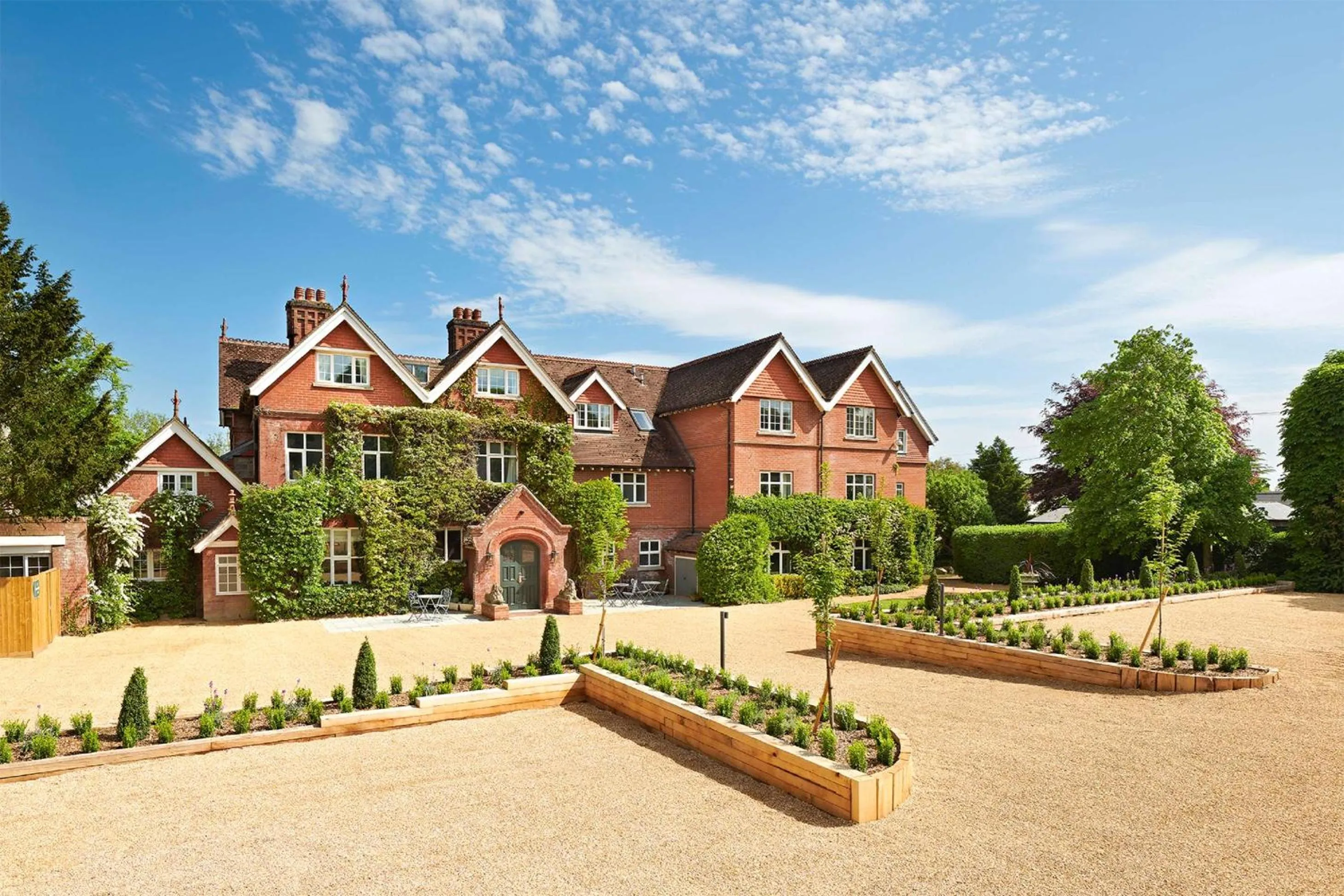 Property building in The Riverside